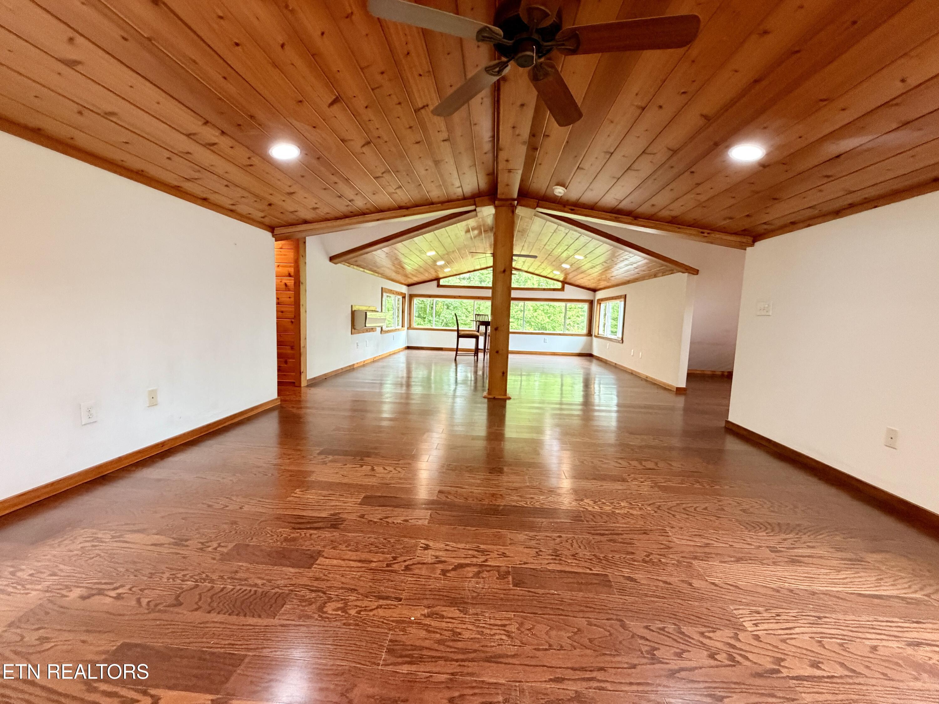 489 Hickory Grove Road Madisonville TN 37354