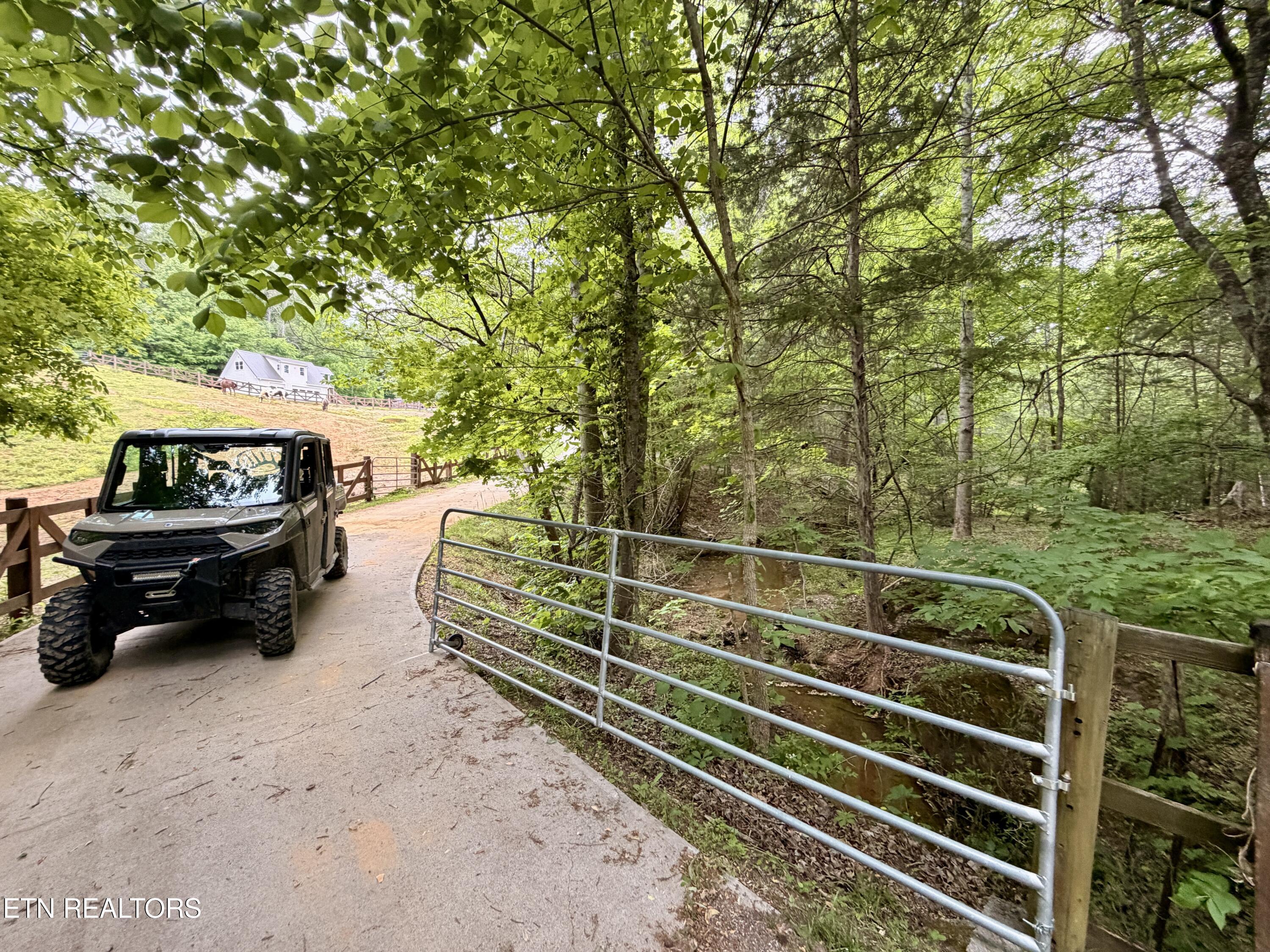489 Hickory Grove Road Madisonville TN 37354