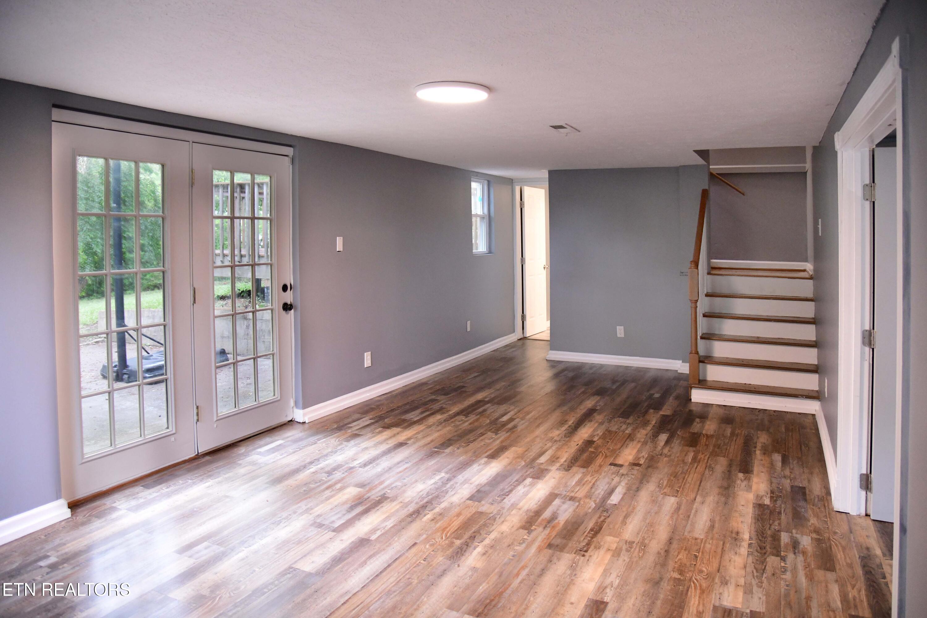 102 Henderson Lane Oak Ridge TN 37830
