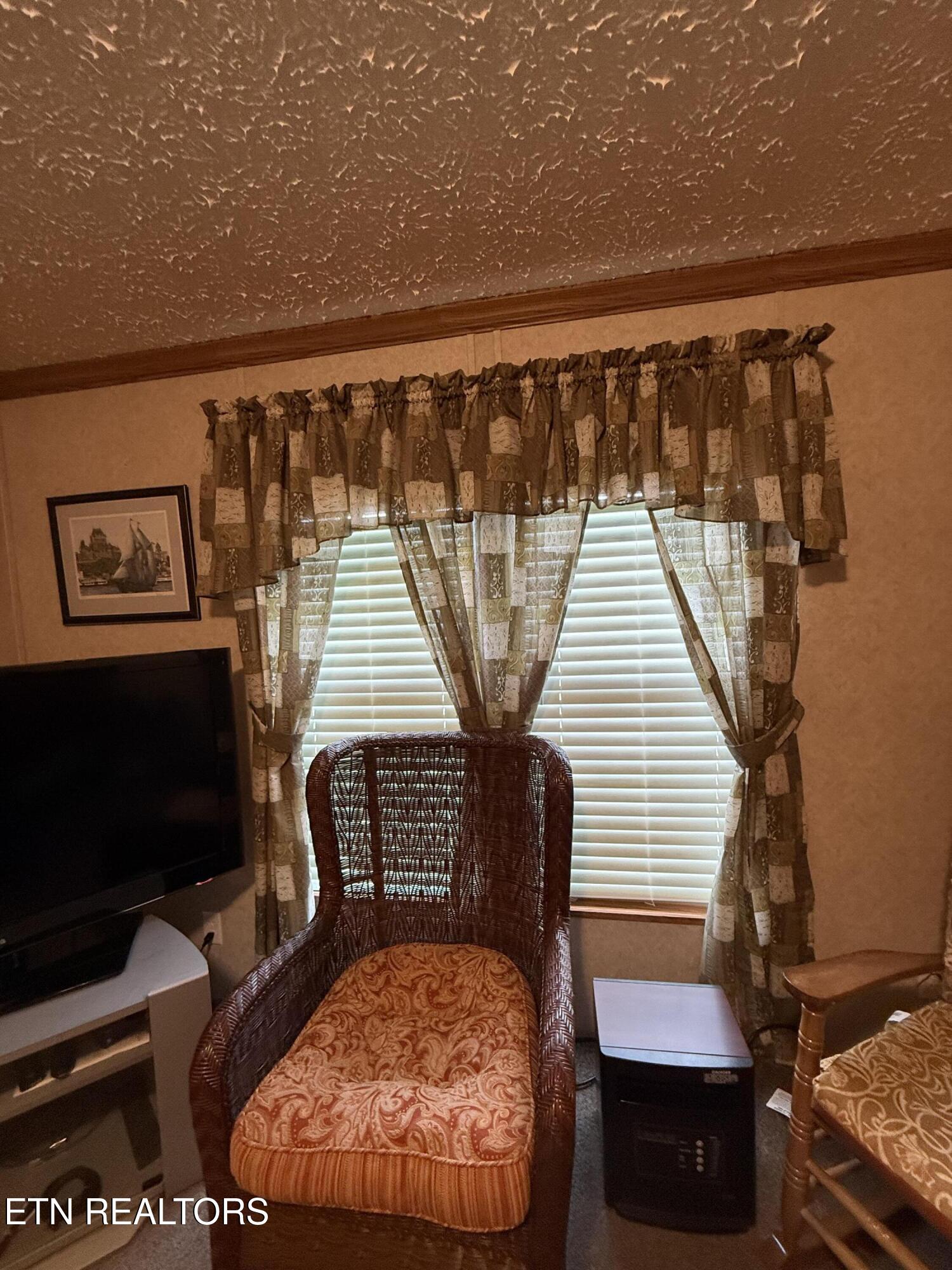 1978 Oloff Smith Road Allardt TN 38504