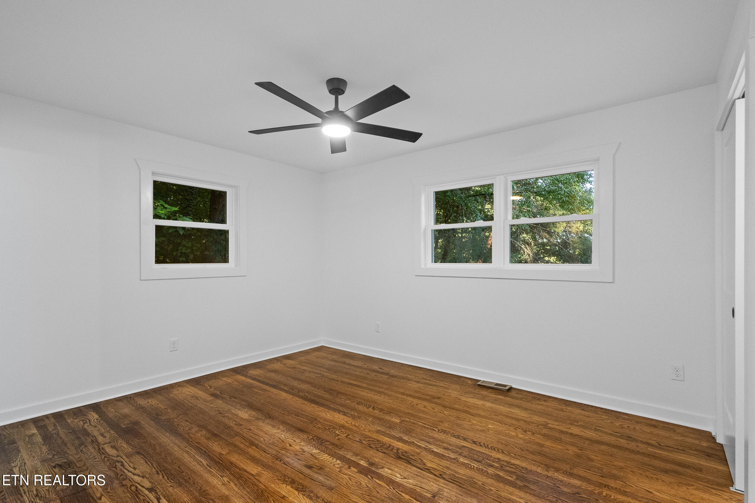 3205 Mount Vernon Drive Knoxville TN 37920