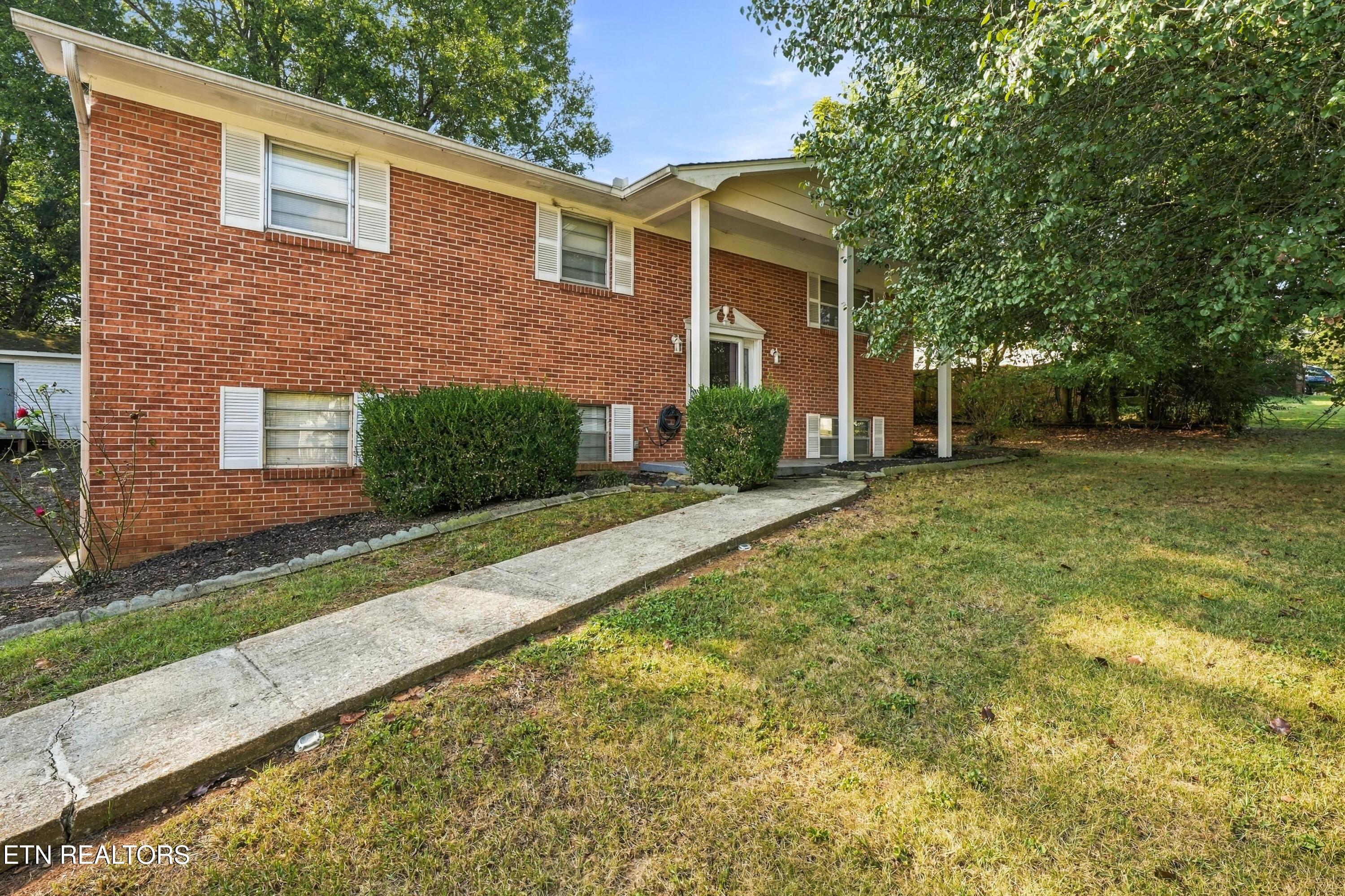 3500 S Fountaincrest Drive Knoxville TN 37918