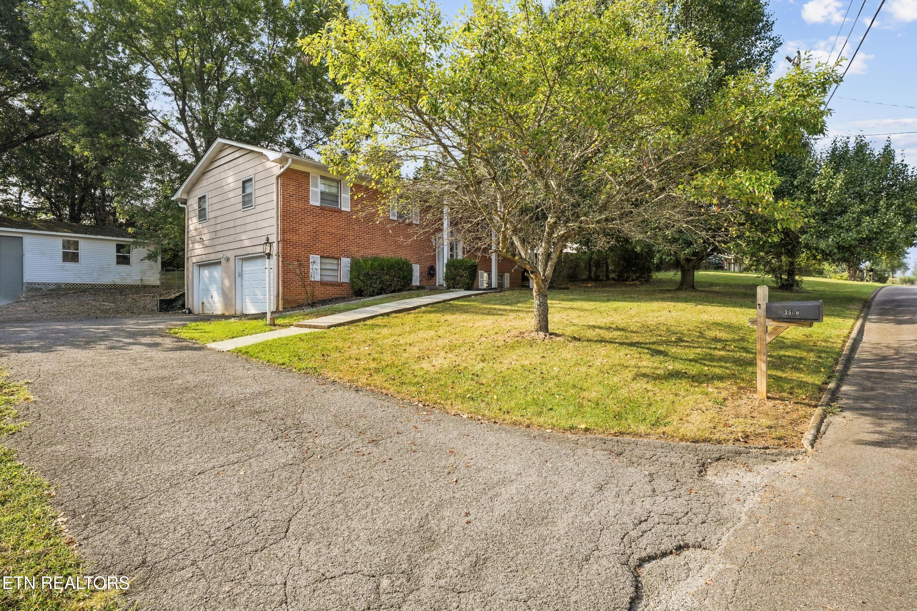 3500 S Fountaincrest Drive Knoxville TN 37918
