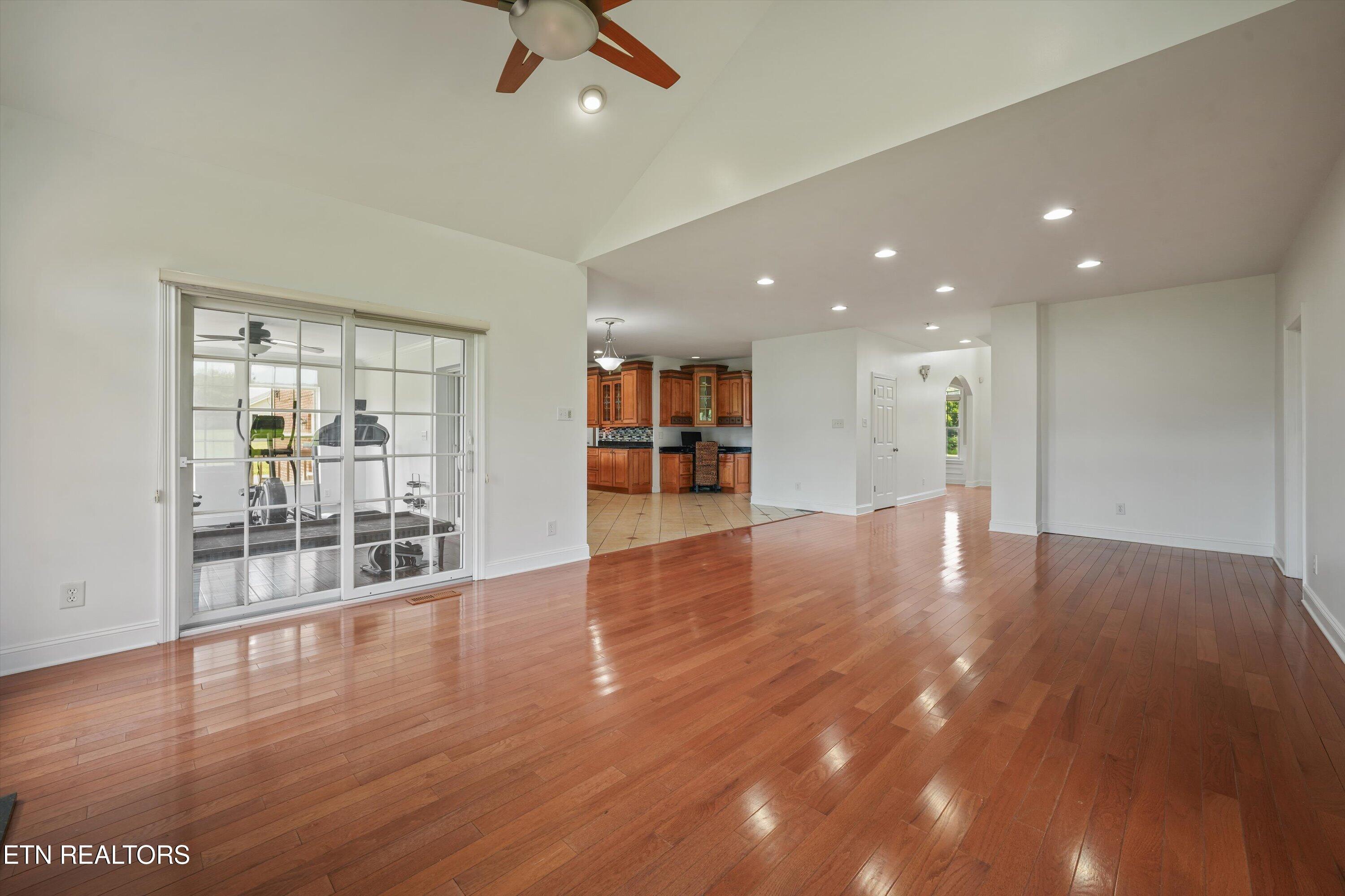 121 Saint James Street Sweetwater TN 37874