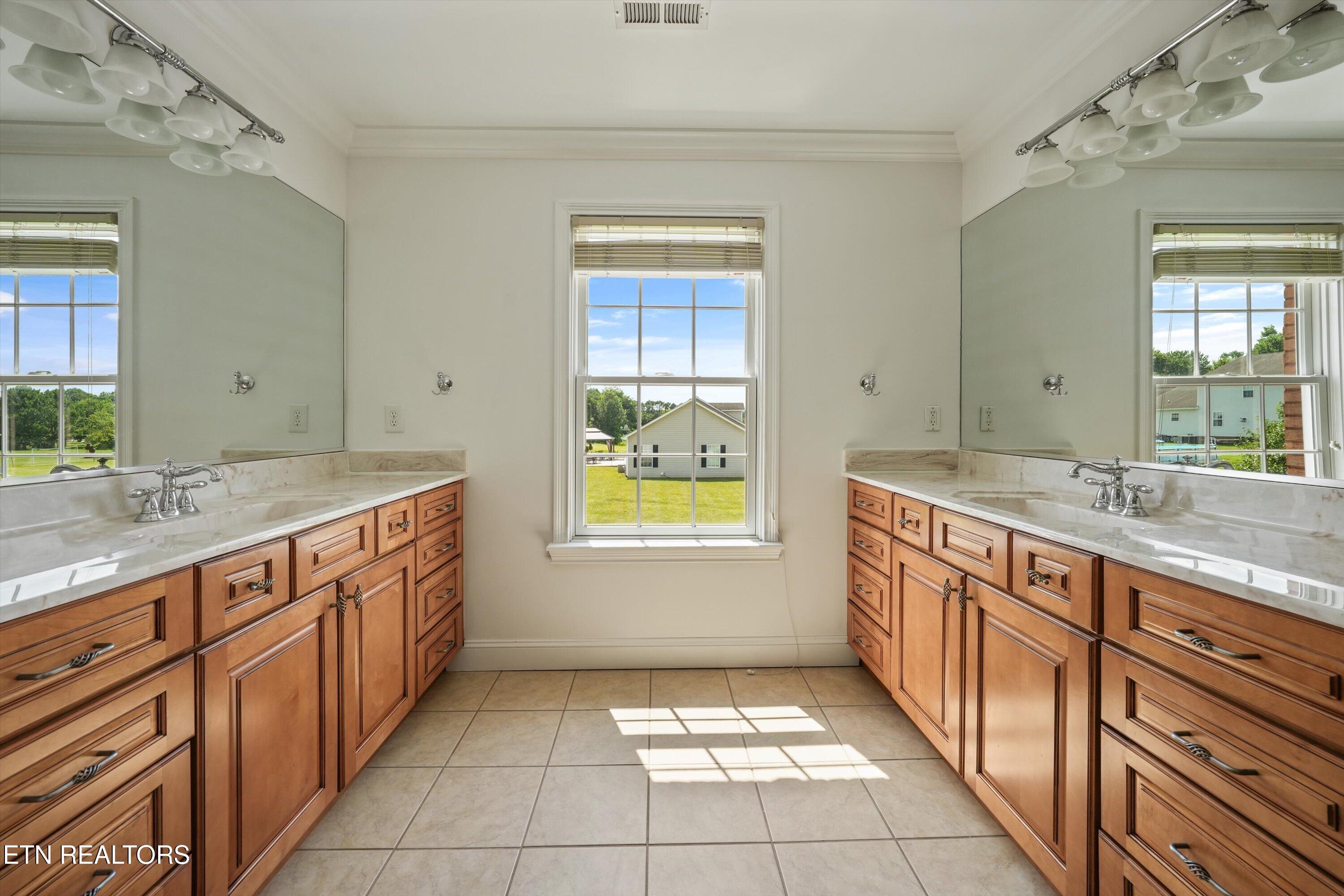 121 Saint James Street Sweetwater TN 37874