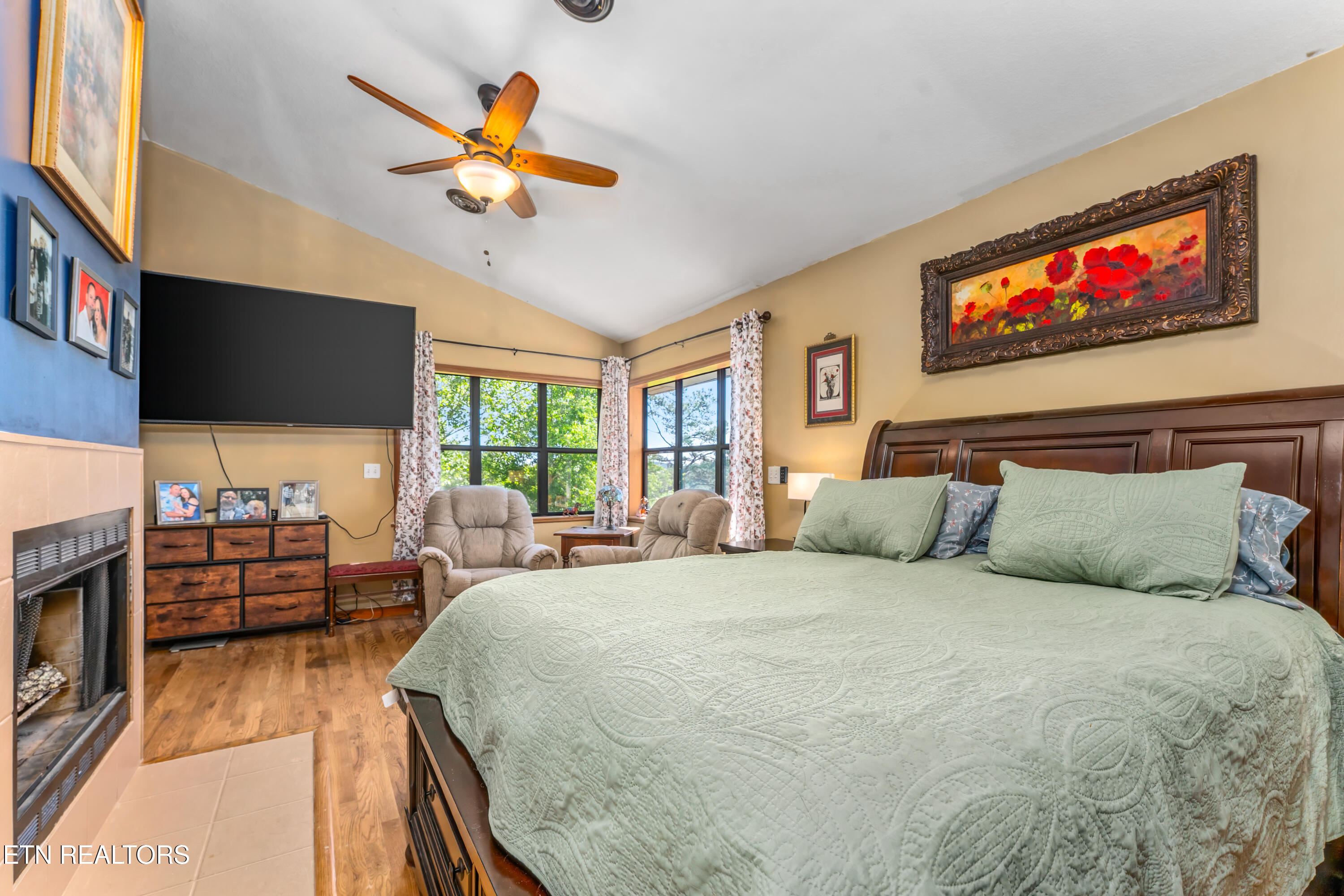 1738 Mountain Shores Road New Tazewell TN 37825