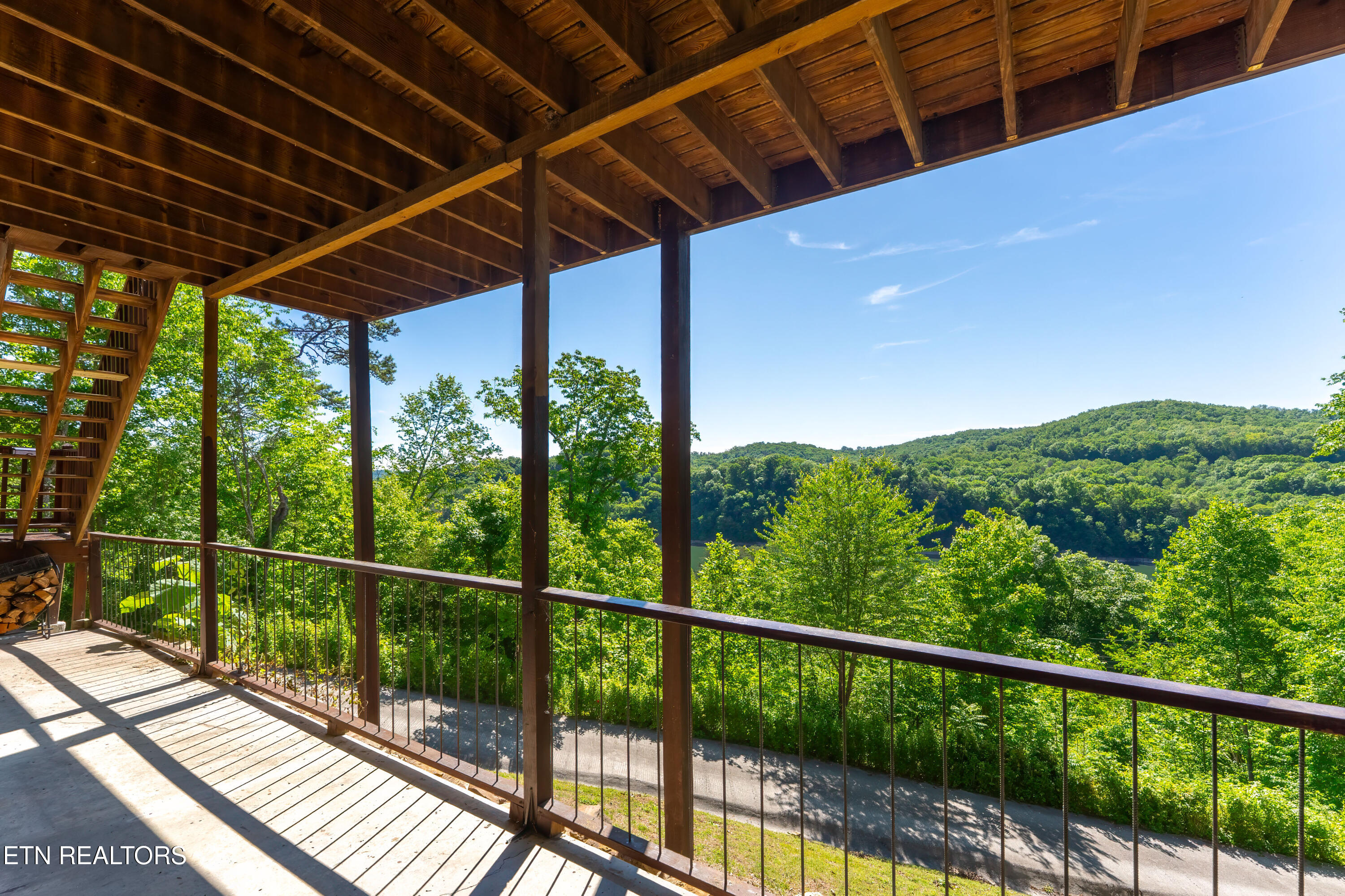 1738 Mountain Shores Road New Tazewell TN 37825