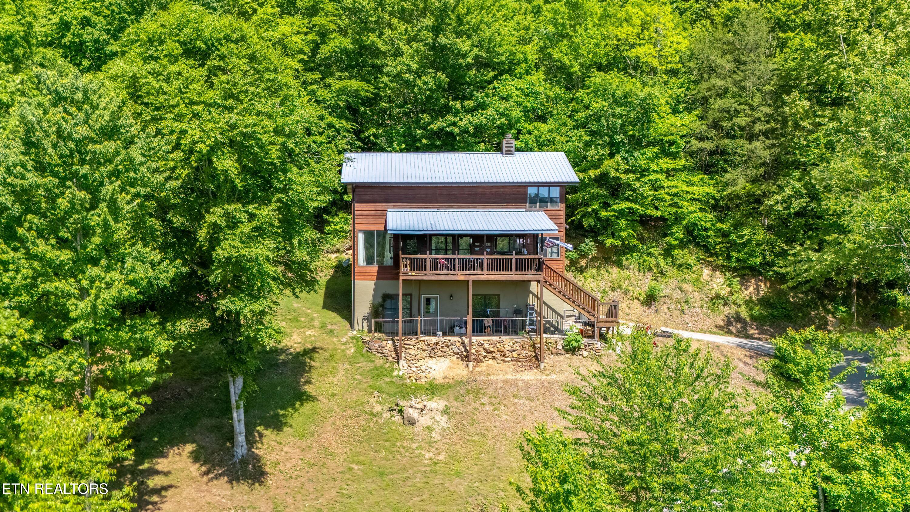 1738 Mountain Shores Road New Tazewell TN 37825