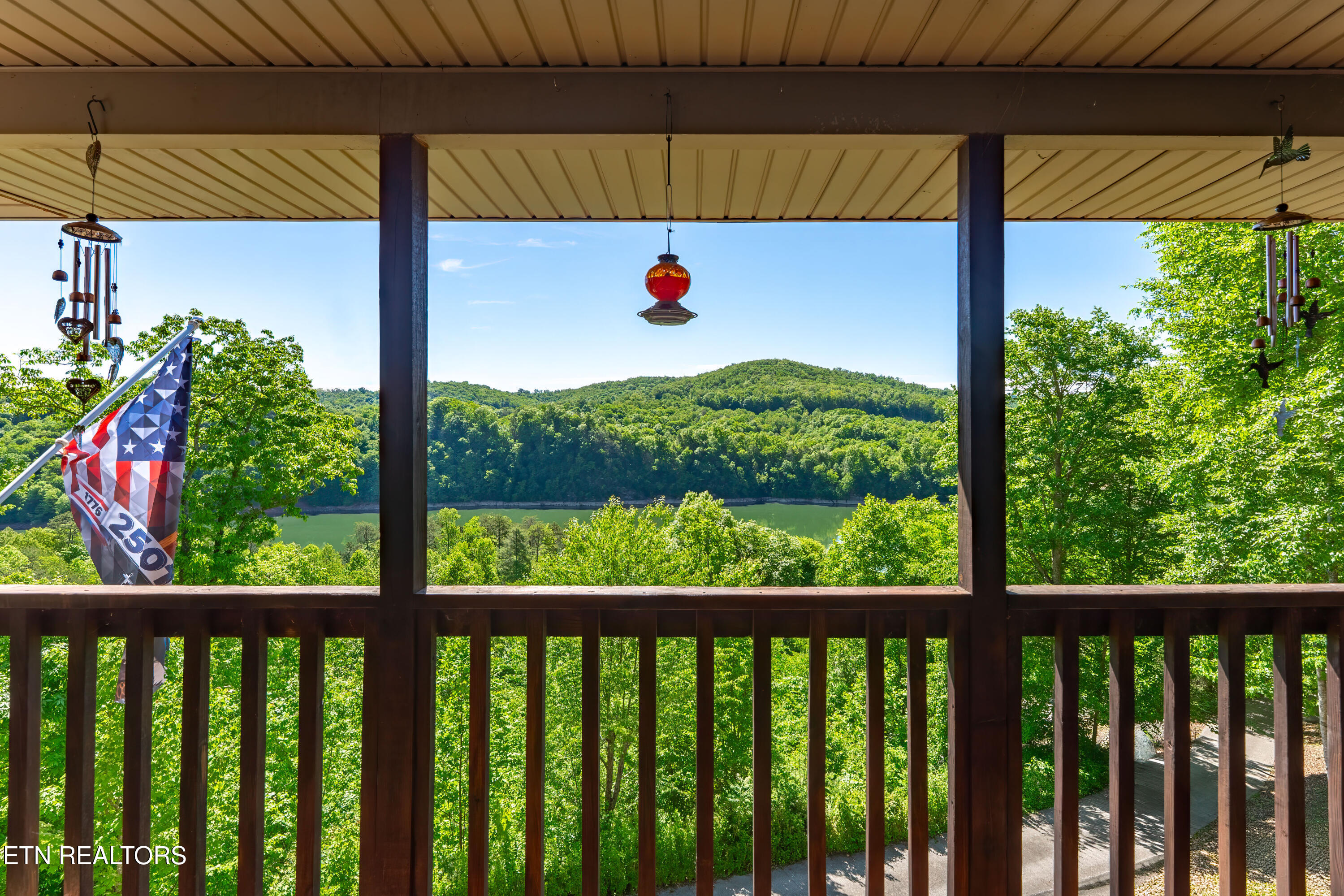 1738 Mountain Shores Road New Tazewell TN 37825