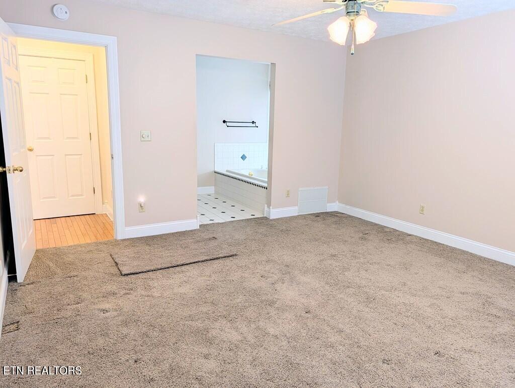 222 Amherst Lane Crossville TN 38558
