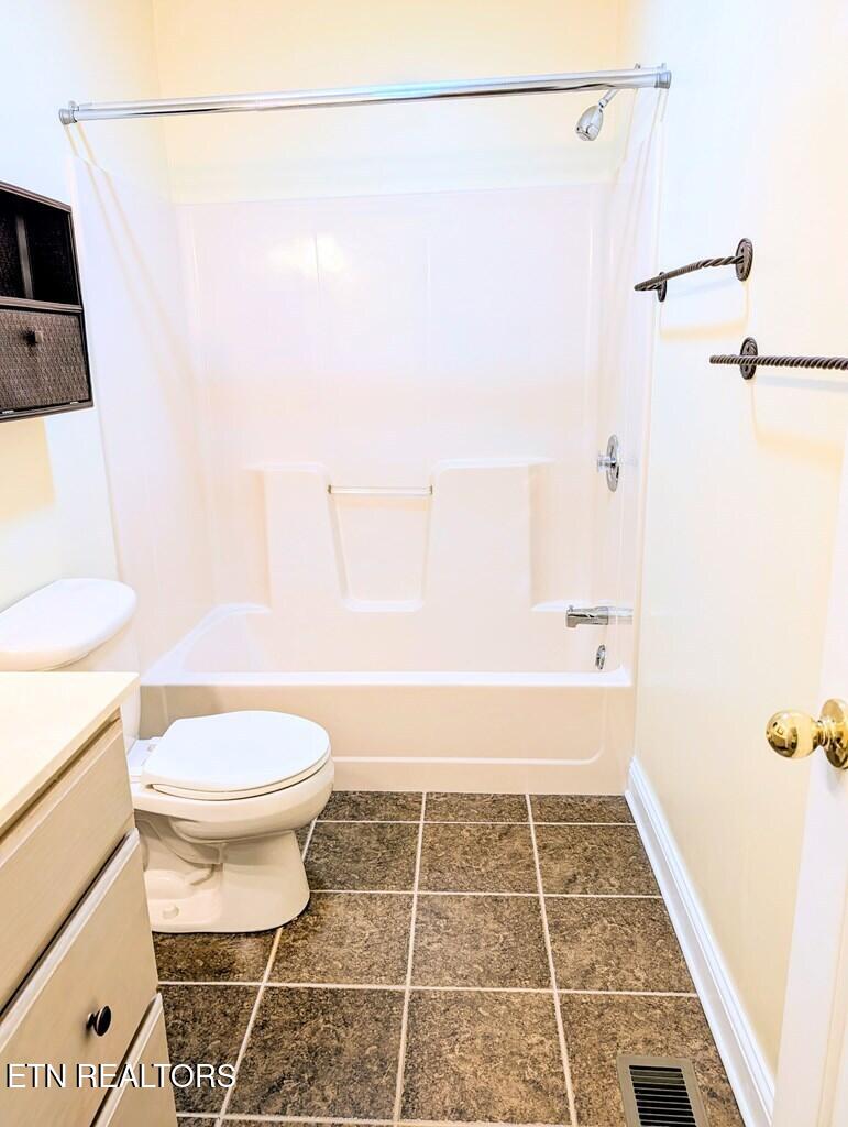 222 Amherst Lane Crossville TN 38558