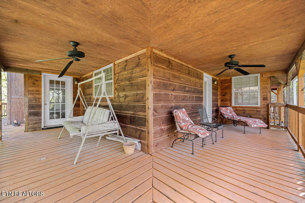 3640 Vixen Way Cosby TN 37722