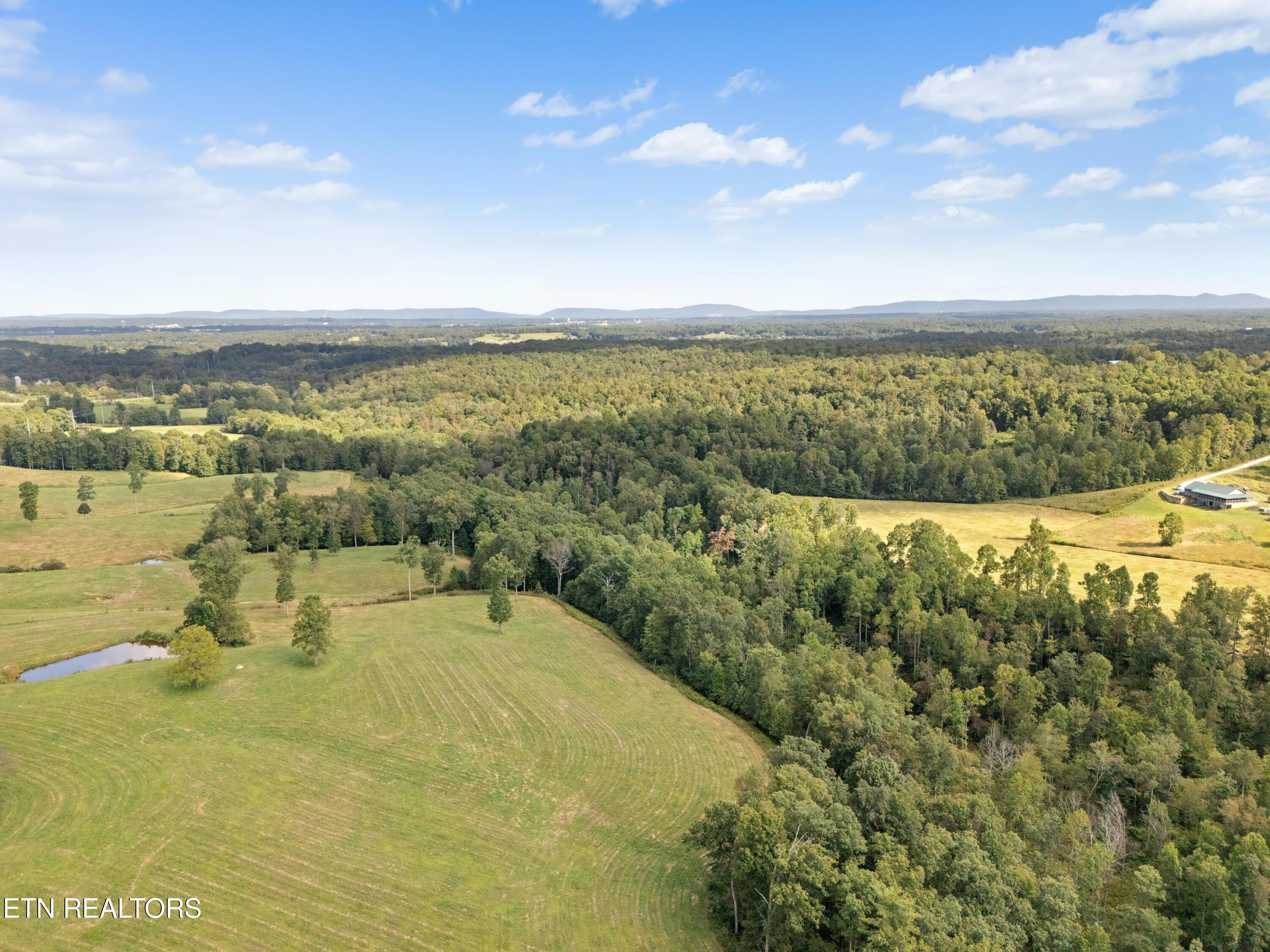 6419 N Highway 70 Crossville TN 38571