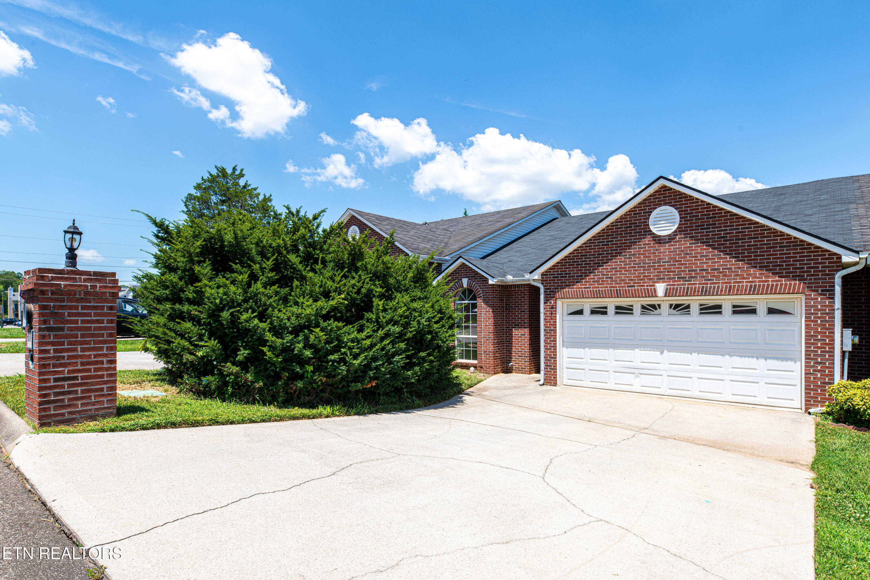 311 Creekview Lane Knoxville TN 37923