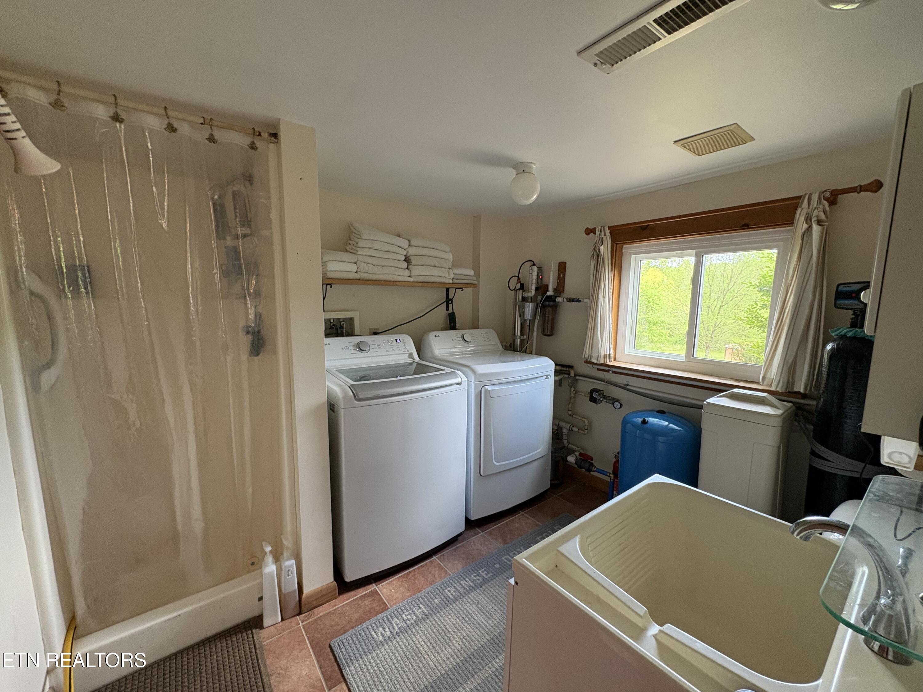 1395 Ward Road Decatur TN 37322