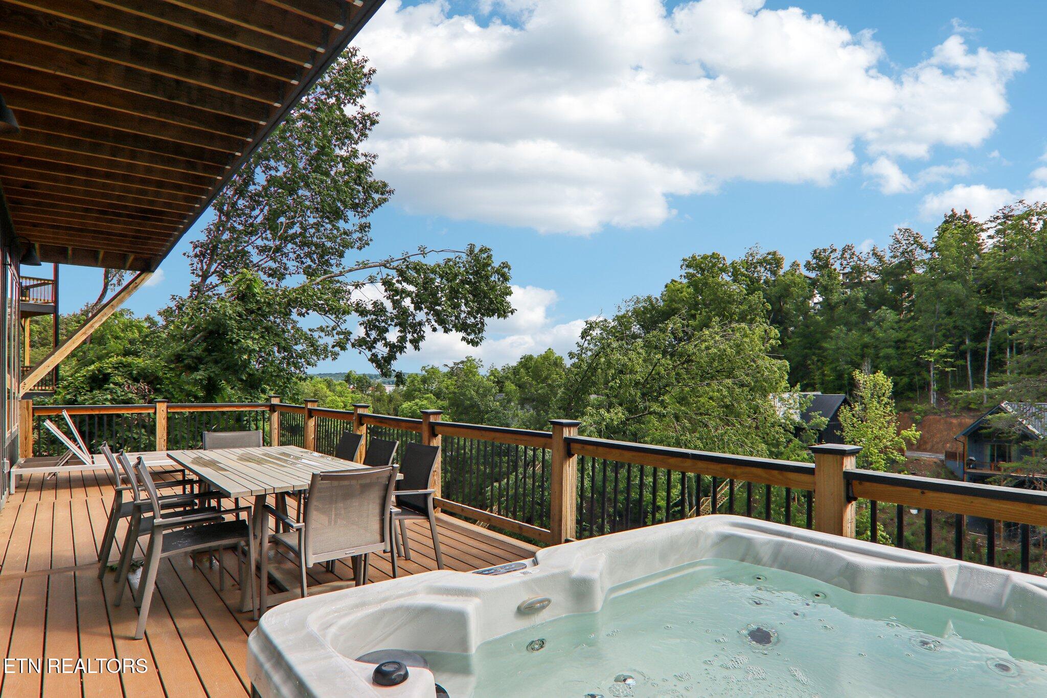 134 Jolene Way Sevierville TN 37876