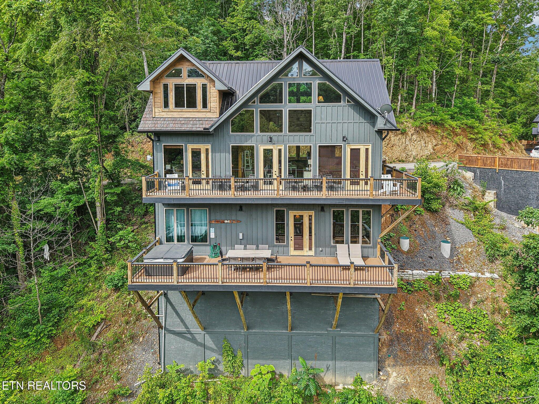 134 Jolene Way Sevierville TN 37876