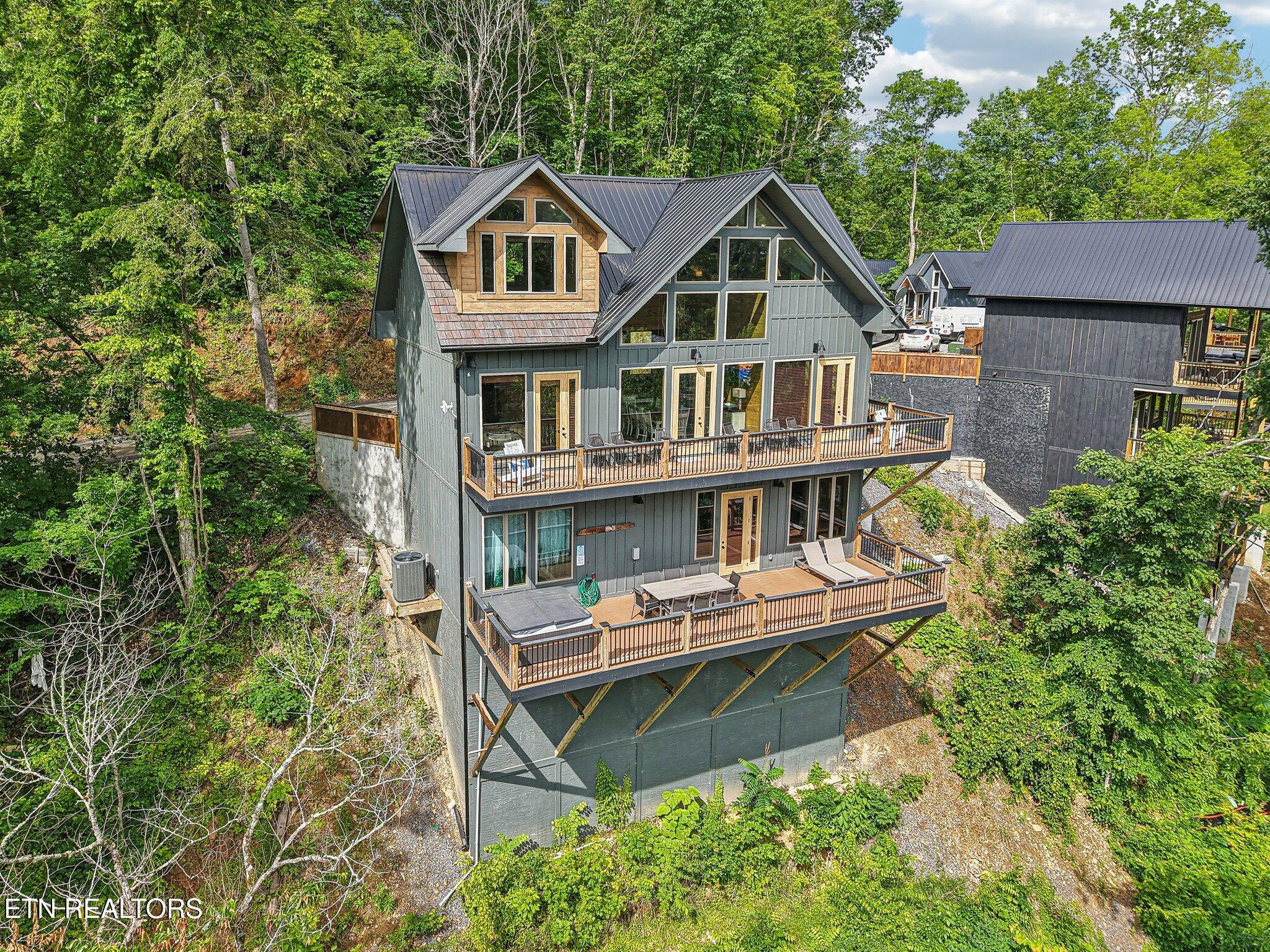 134 Jolene Way Sevierville TN 37876