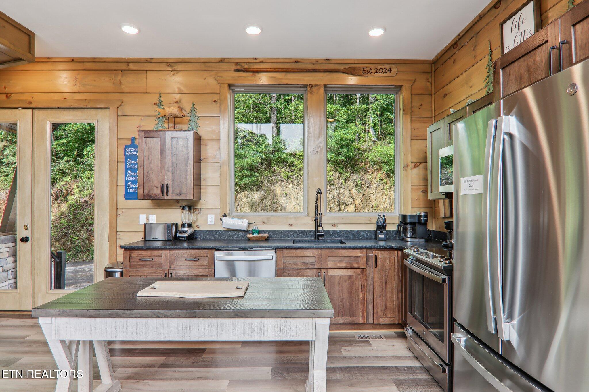 134 Jolene Way Sevierville TN 37876