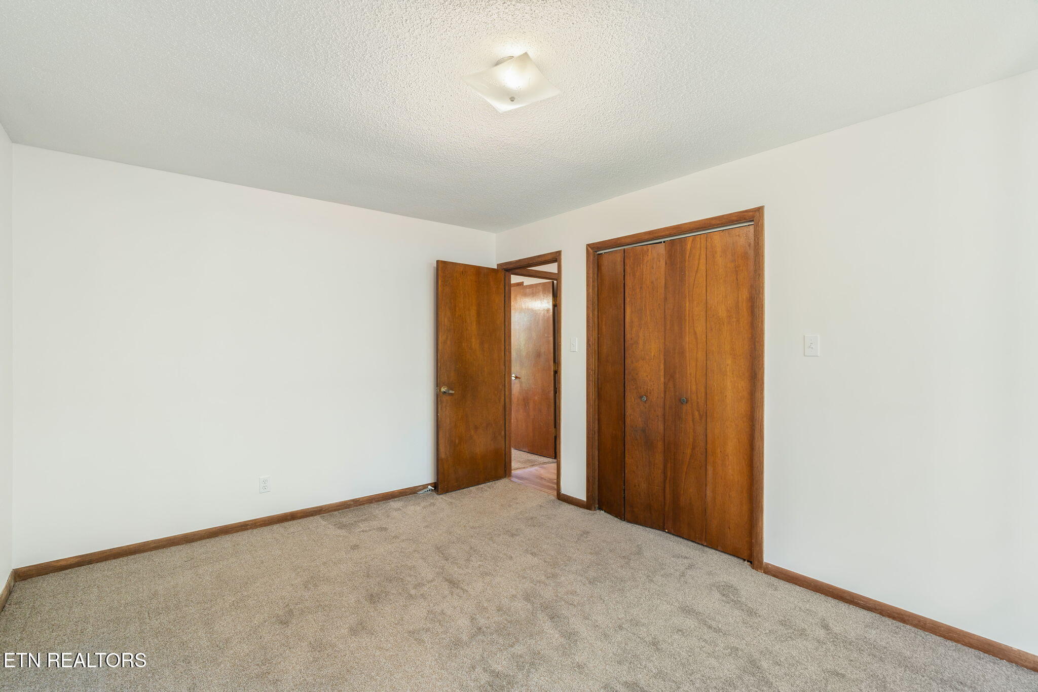 101 Newport Drive Oak Ridge TN 37830