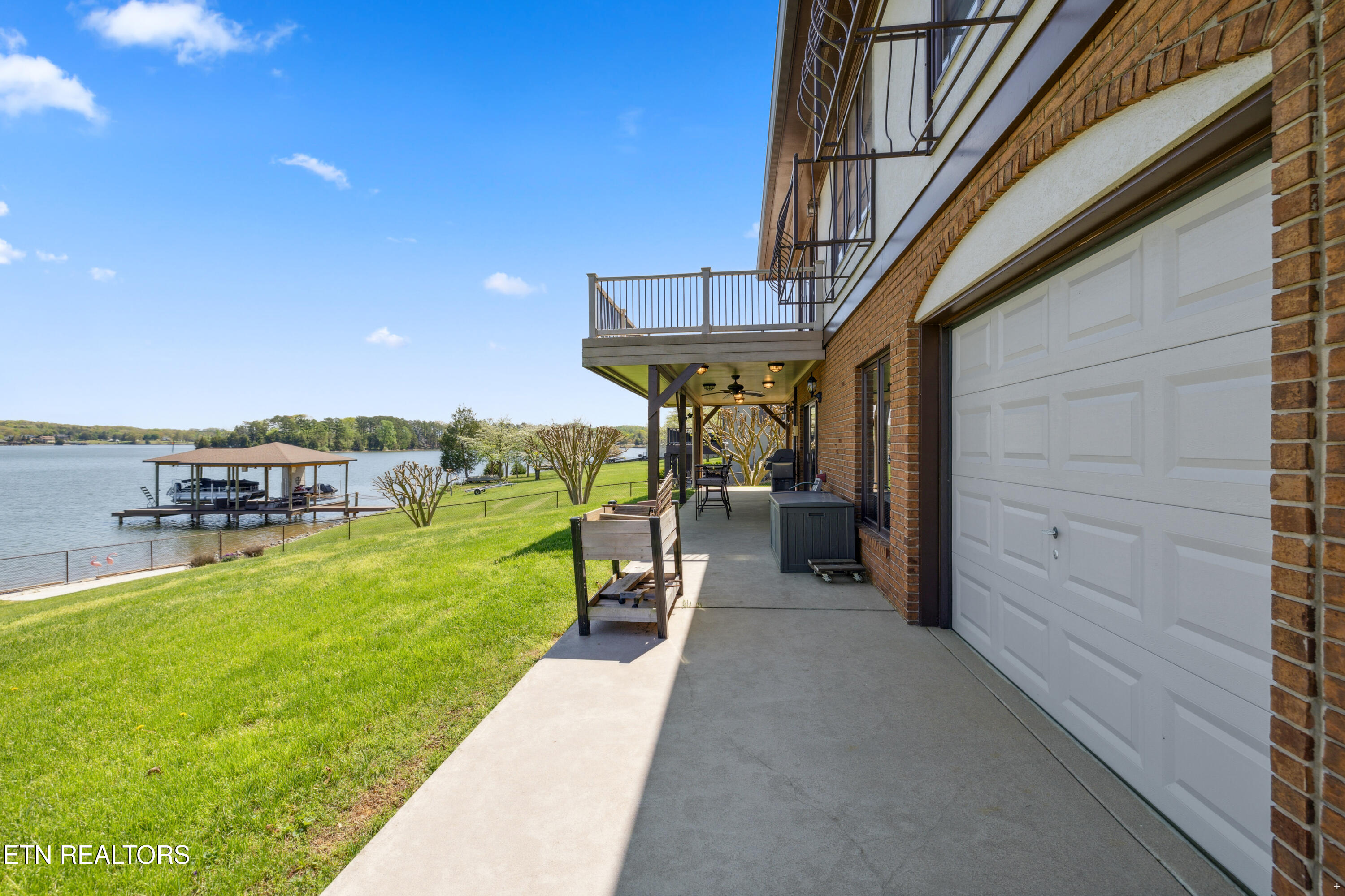 4202 Brooksview Road Lenoir City TN 37772