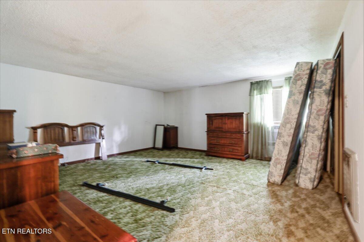 12213 Chapman Highway Seymour TN 37865