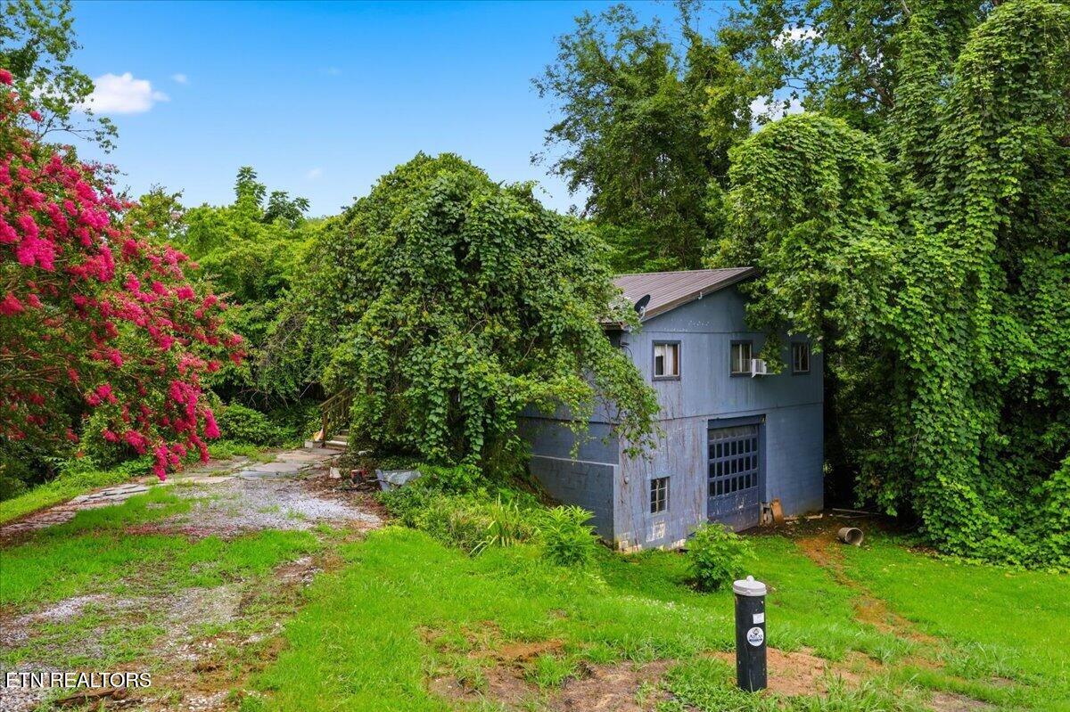 12213 Chapman Highway Seymour TN 37865