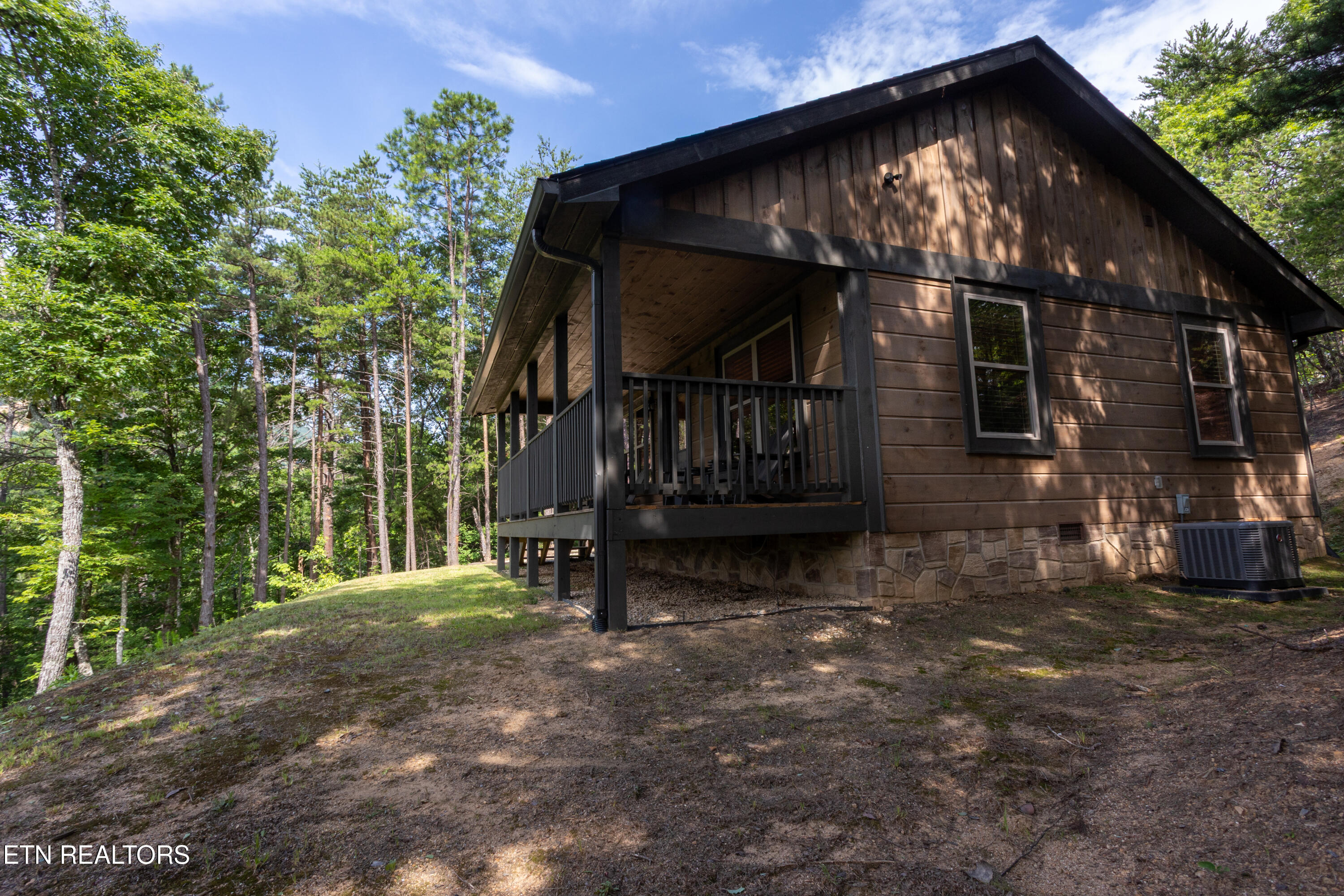 1936 Seagle Hollow Road Sevierville TN 37876