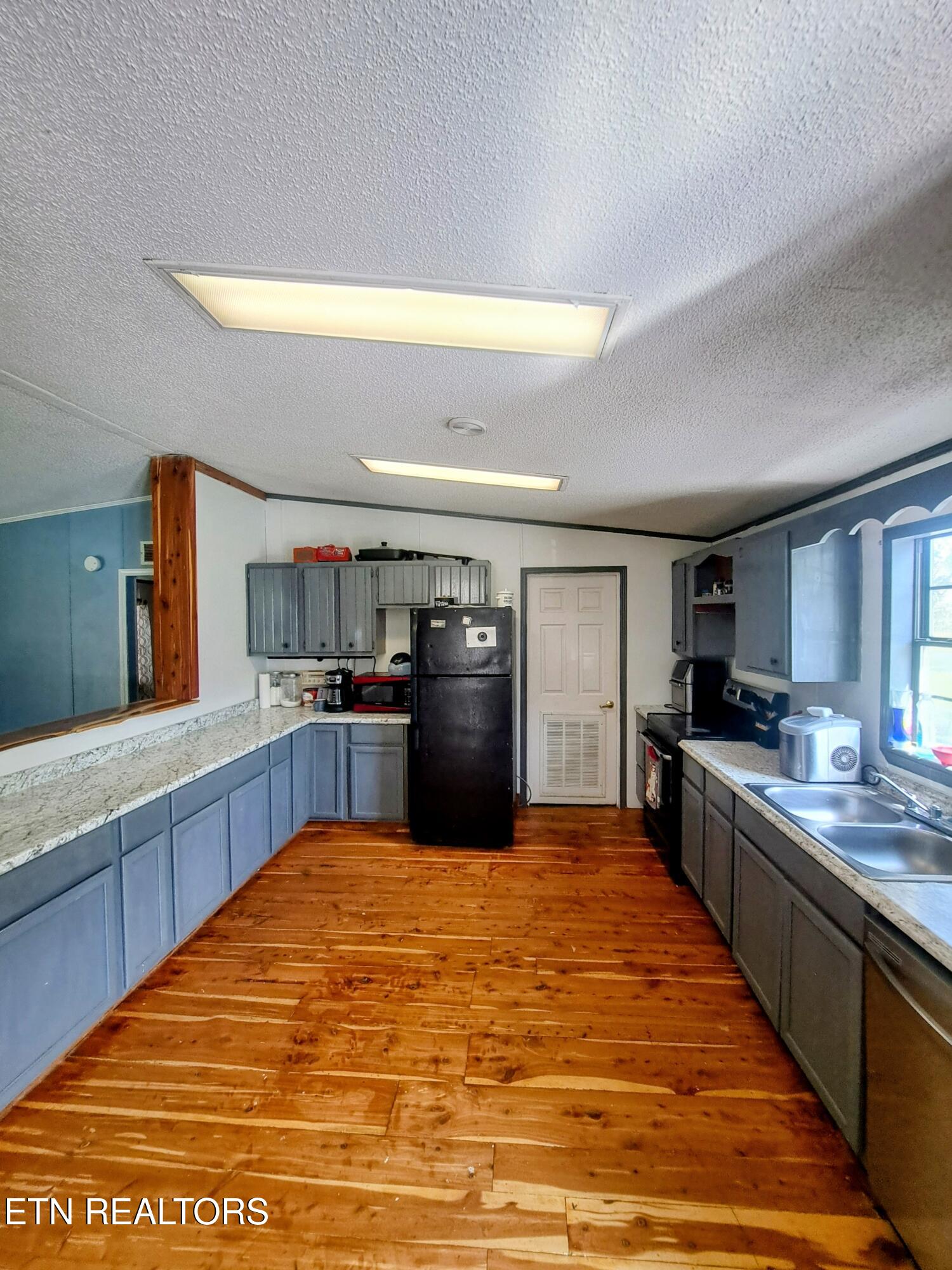 1032 Grassy Knob Road Robbins TN 37852