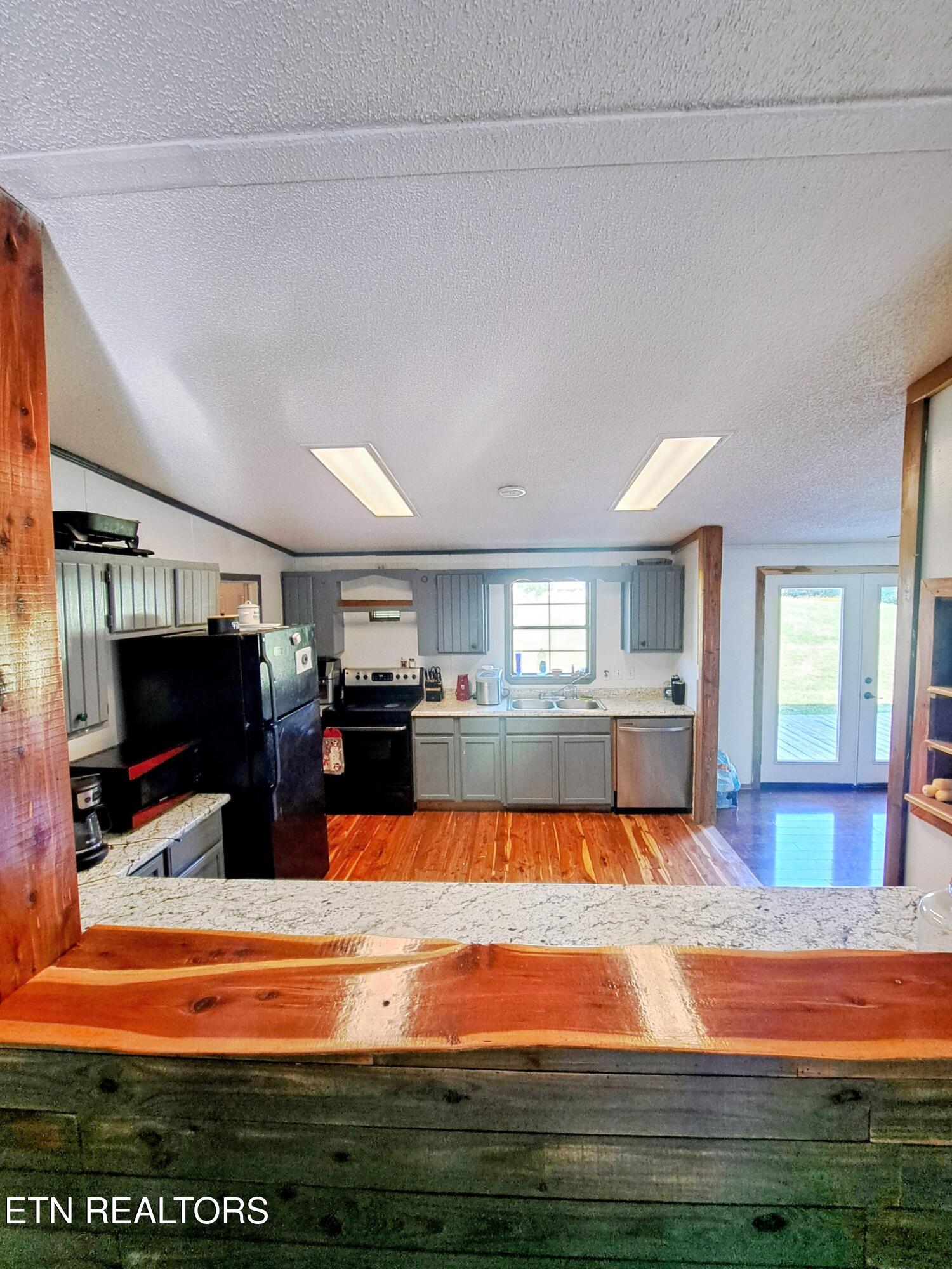 1032 Grassy Knob Road Robbins TN 37852