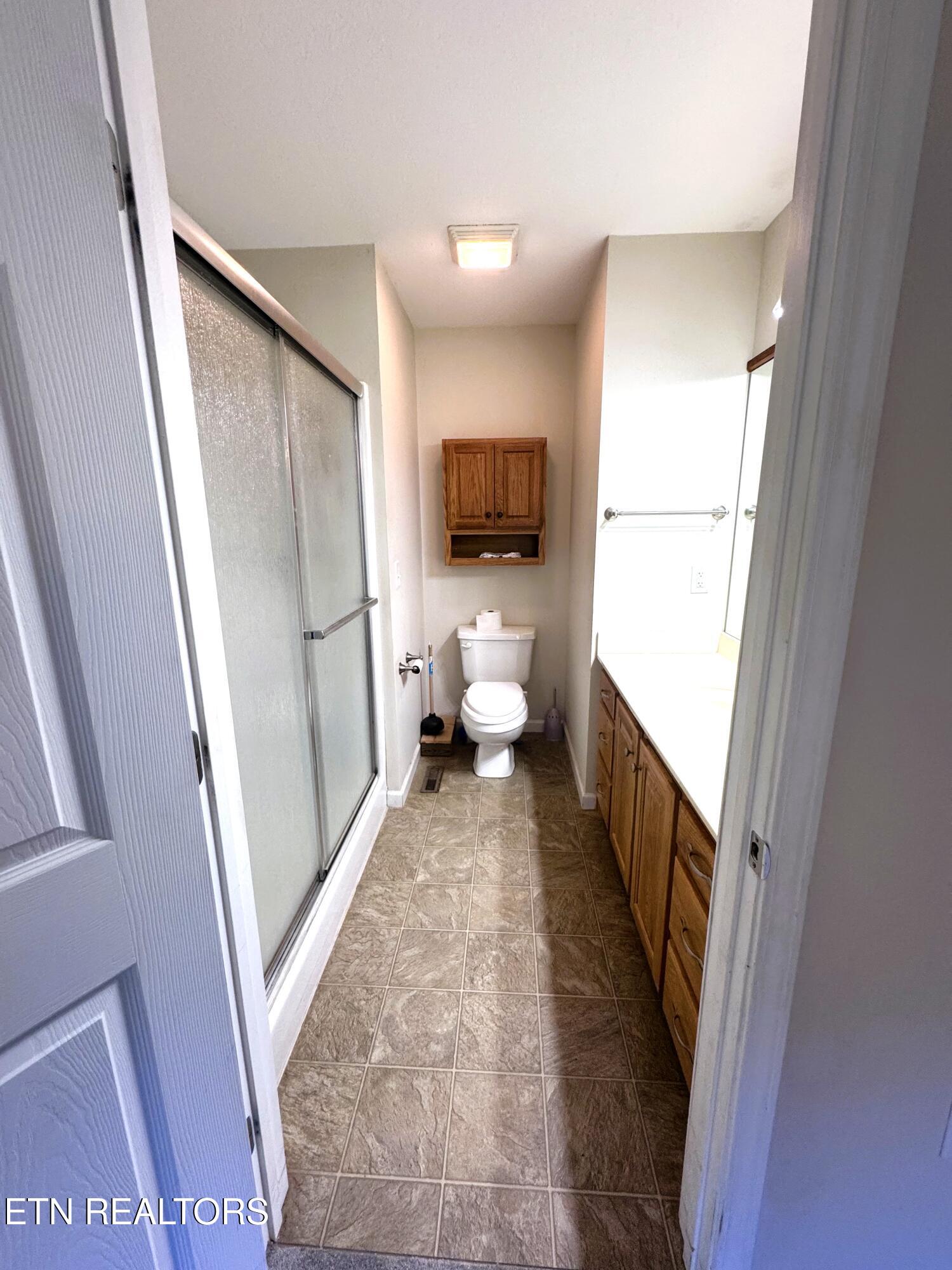1020 Iroquois Lane Crossville TN 38572