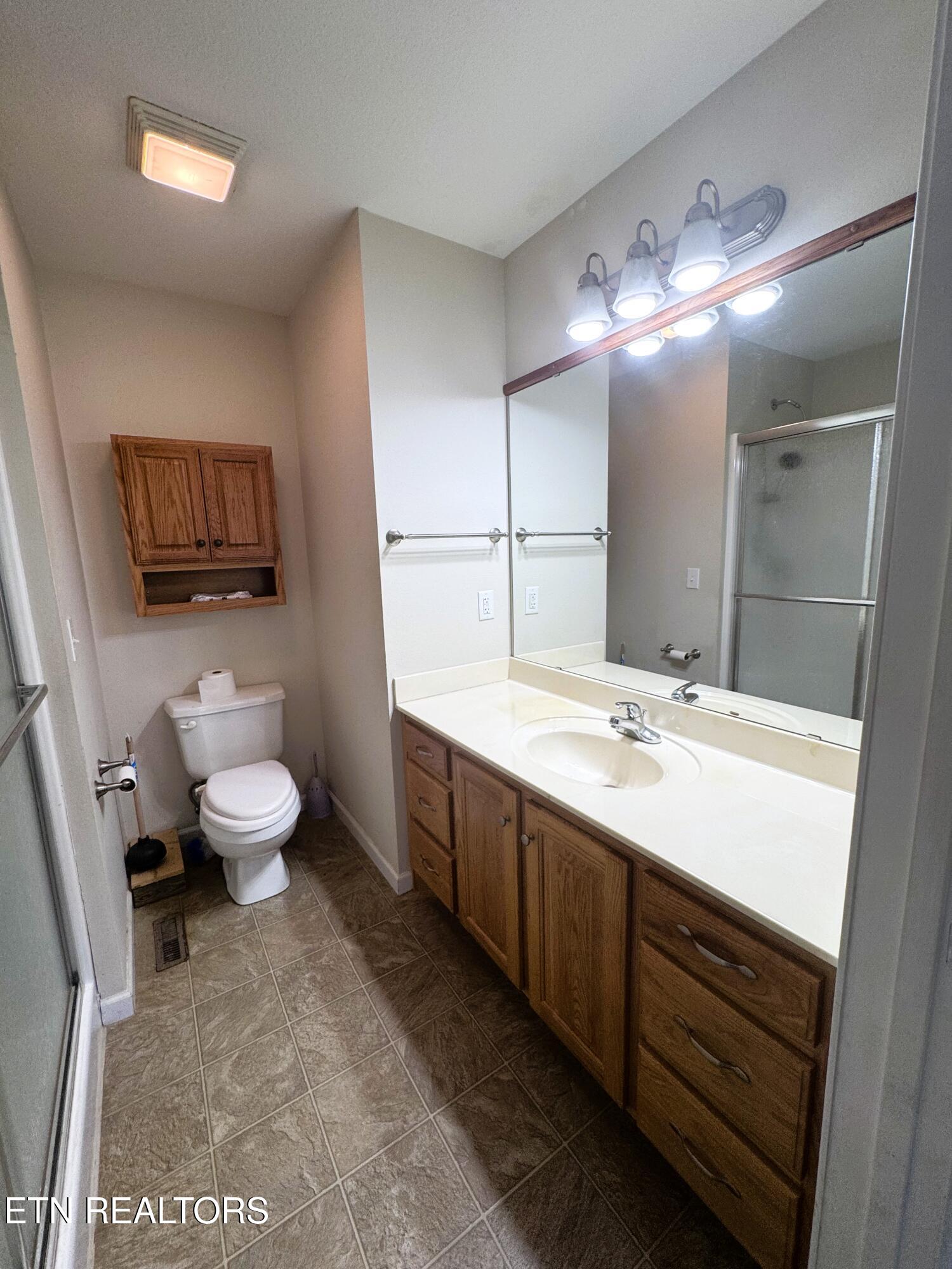1020 Iroquois Lane Crossville TN 38572