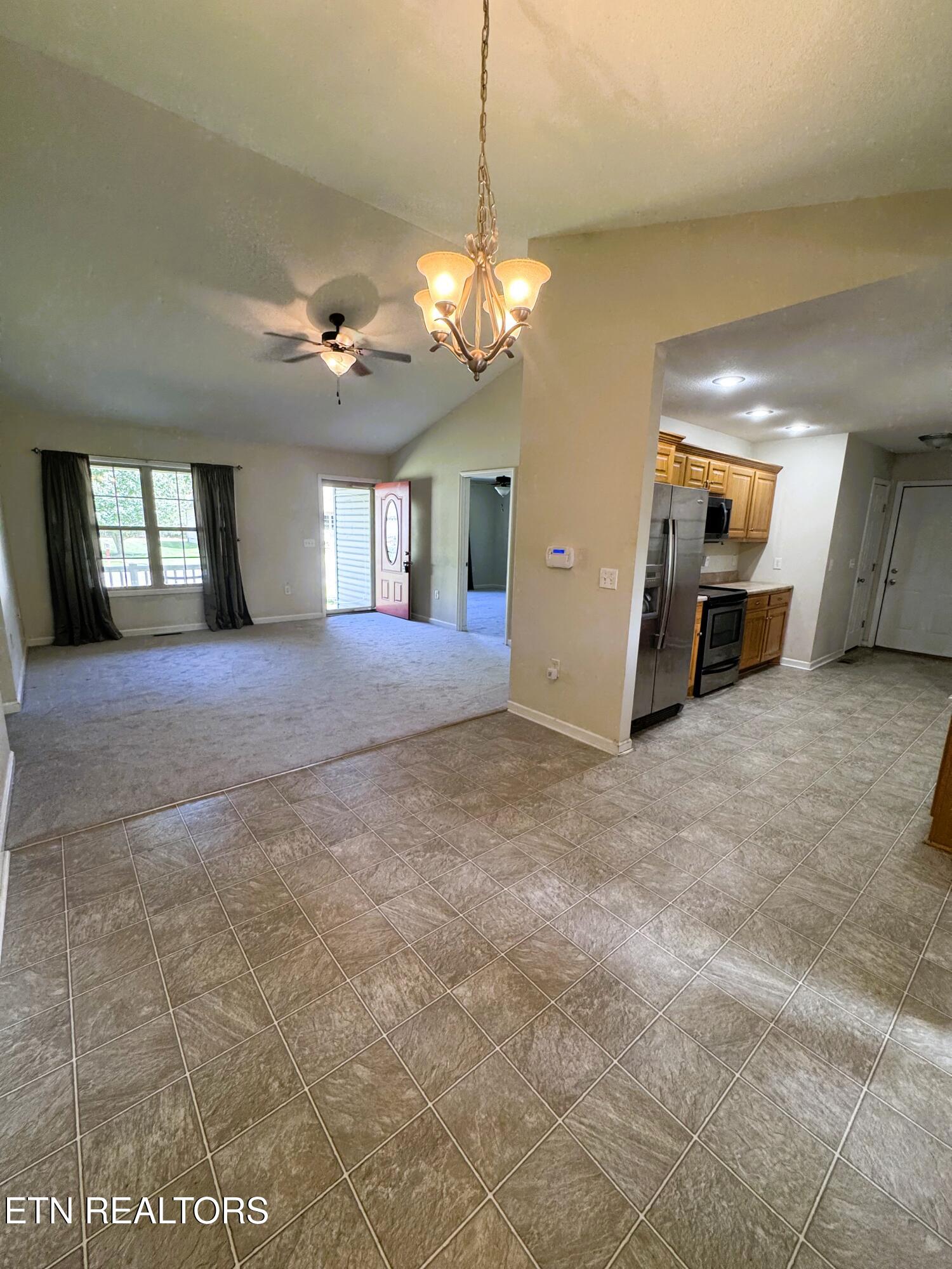 1020 Iroquois Lane Crossville TN 38572