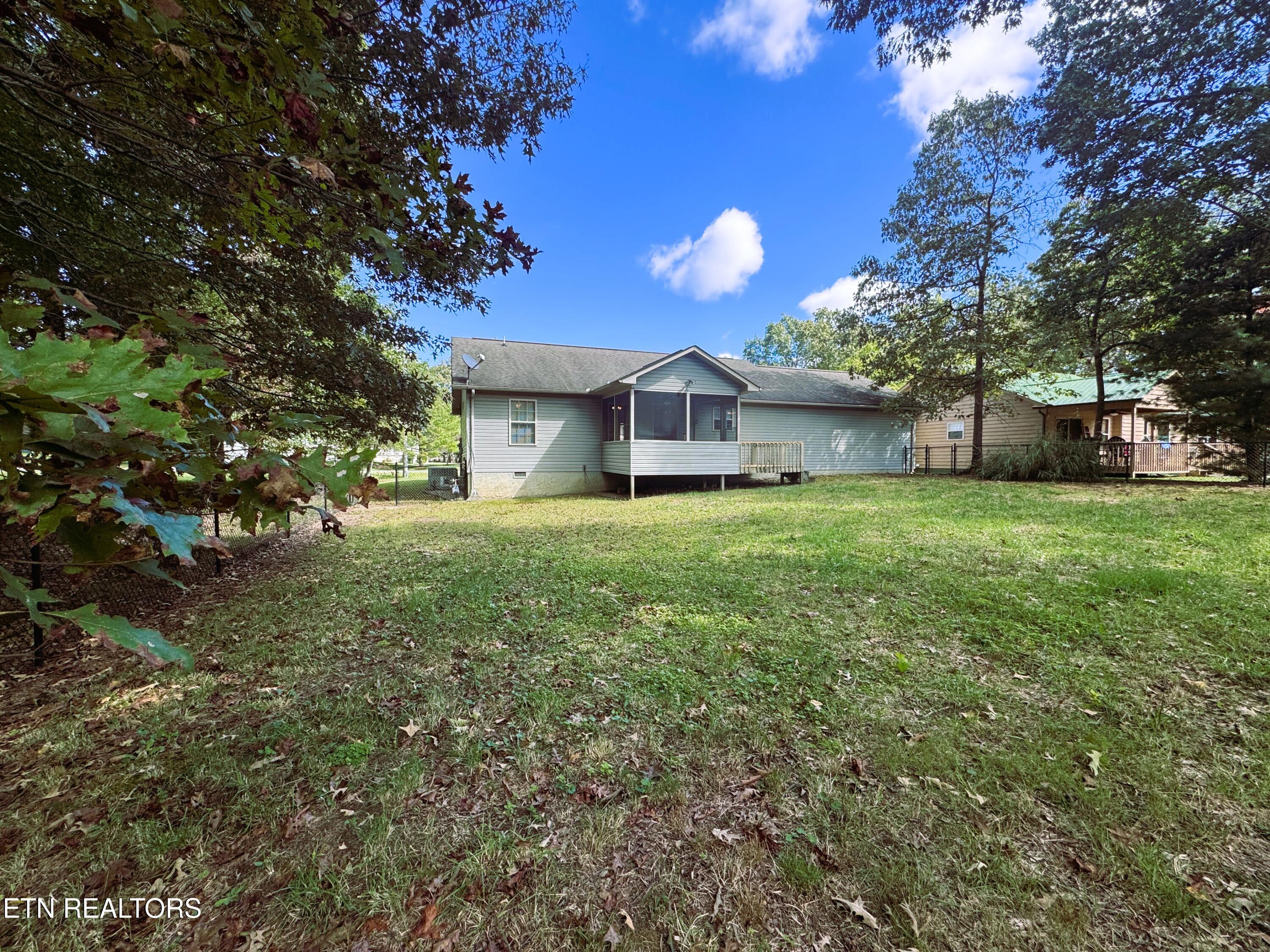 1020 Iroquois Lane Crossville TN 38572