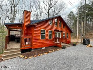 1304 N Oak Court Sevierville TN 37876