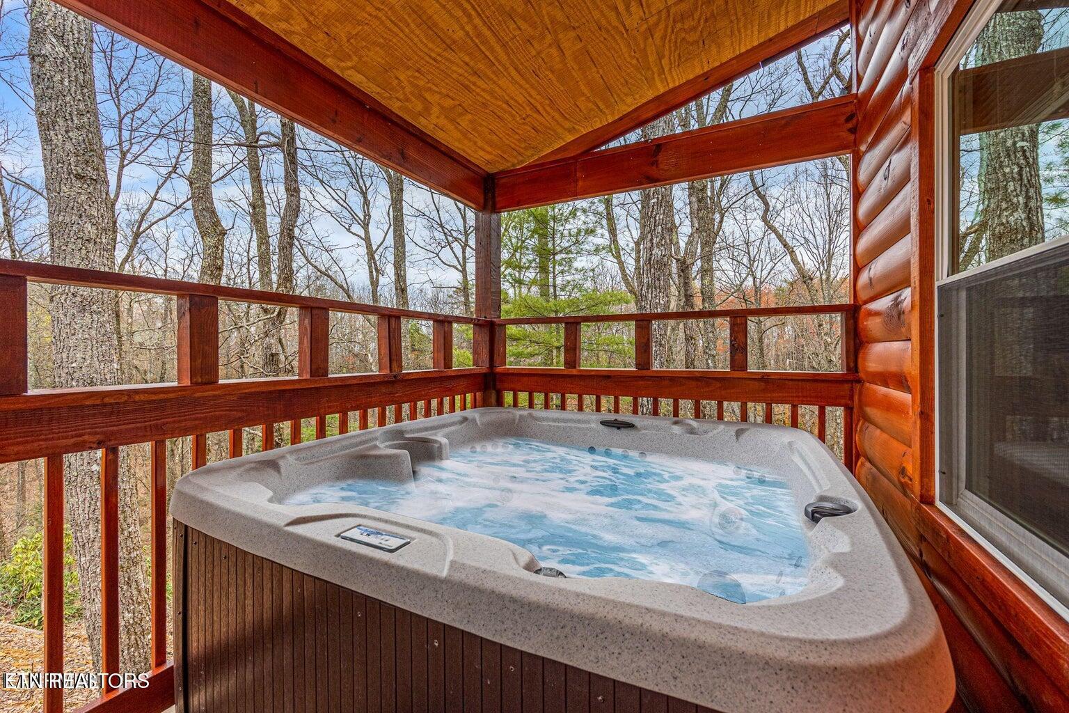 1304 N Oak Court Sevierville TN 37876