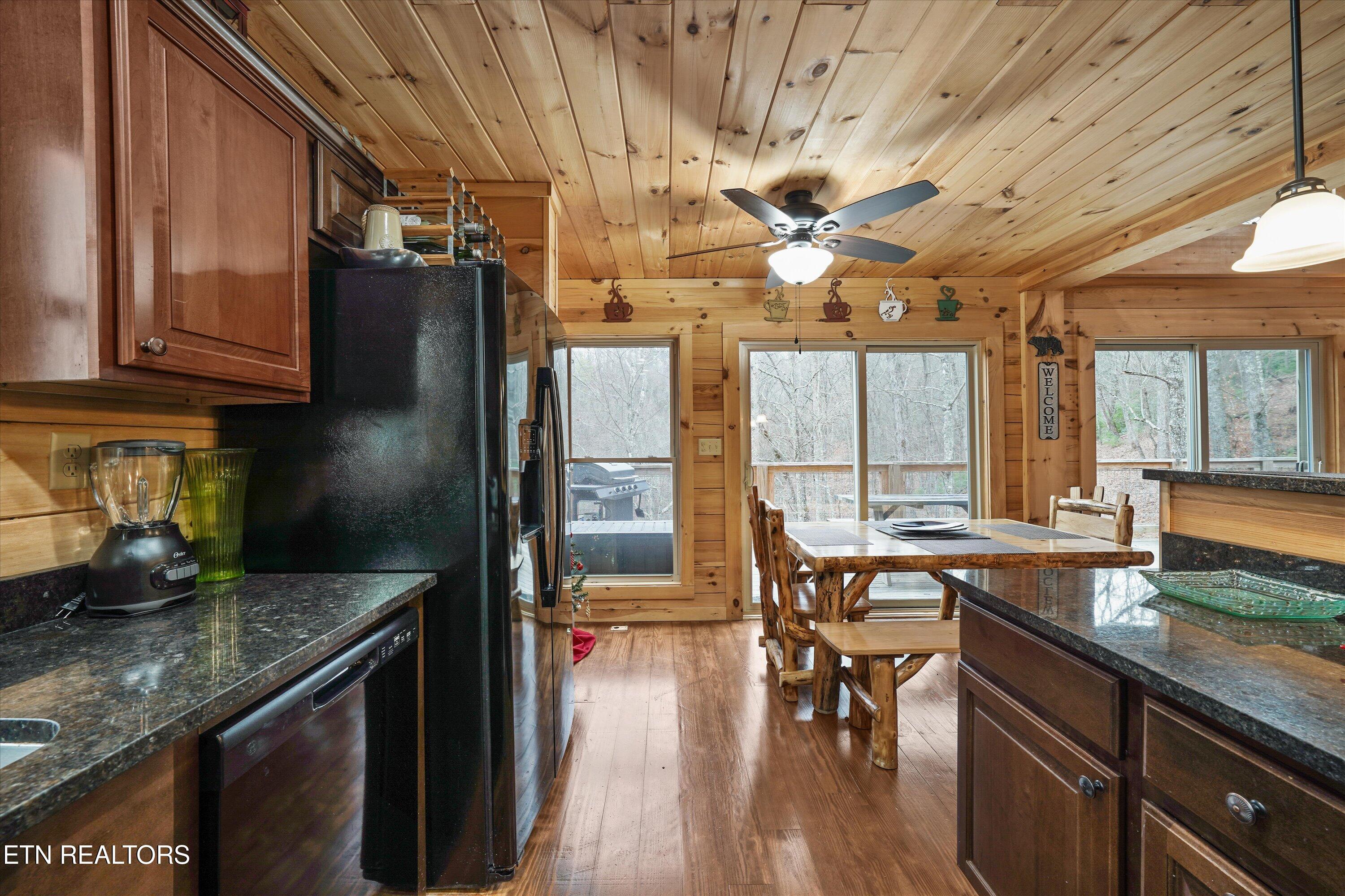 2906 Joyner Hills Lane Sevierville TN 37876