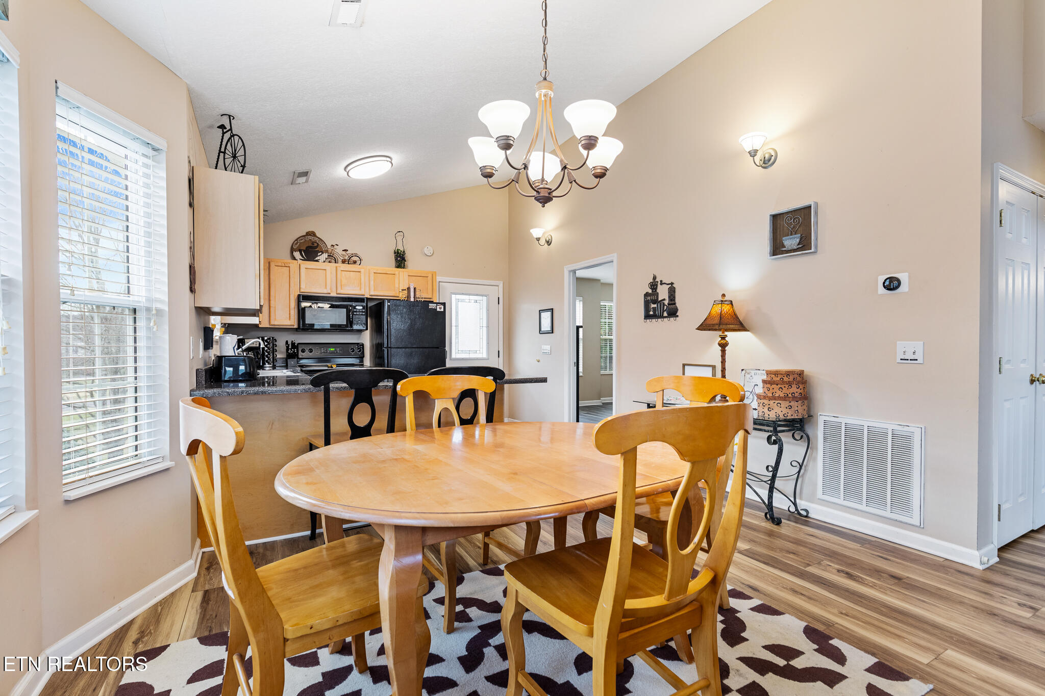 522 Tanasi Trail Pigeon Forge TN 37863