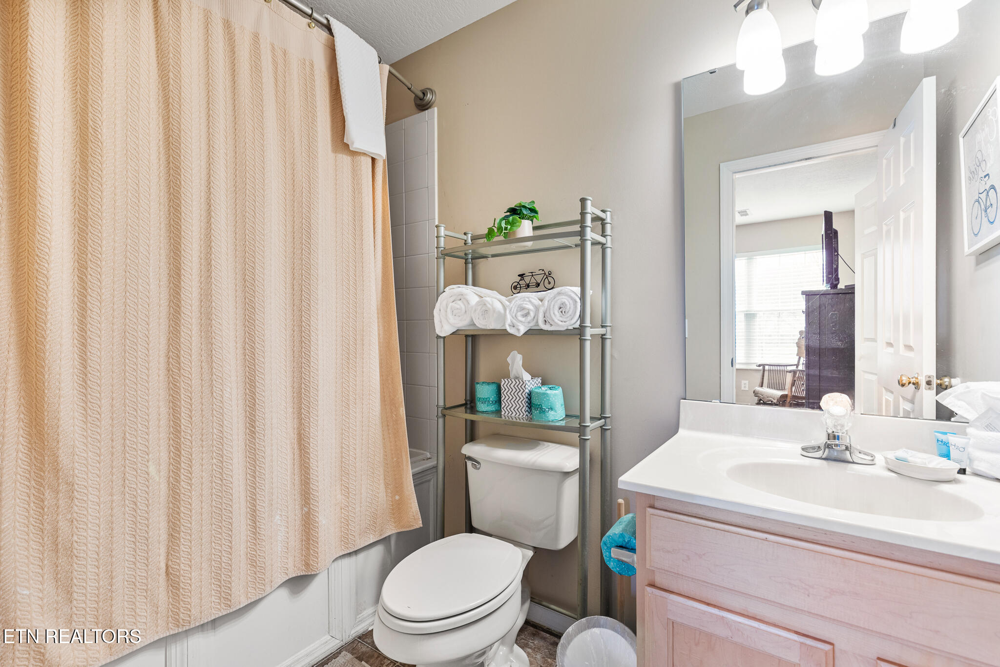 522 Tanasi Trail Pigeon Forge TN 37863