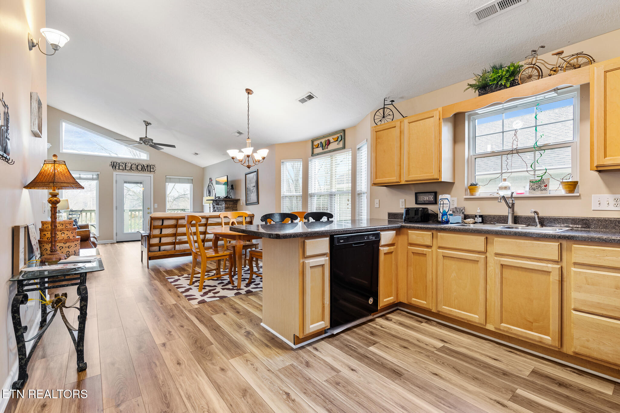 522 Tanasi Trail Pigeon Forge TN 37863
