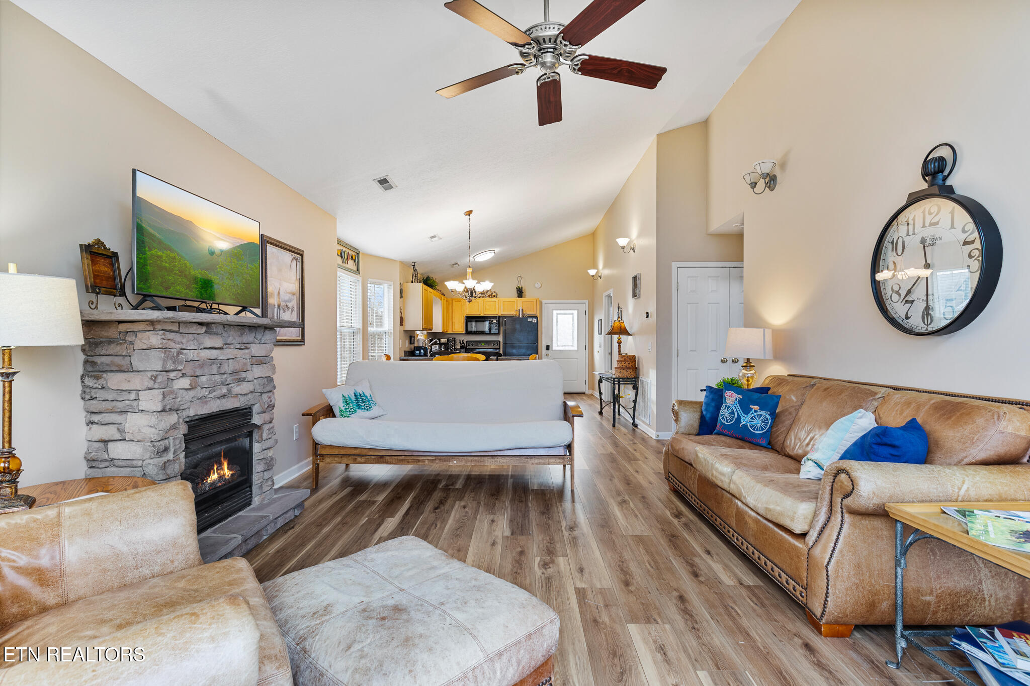 522 Tanasi Trail Pigeon Forge TN 37863