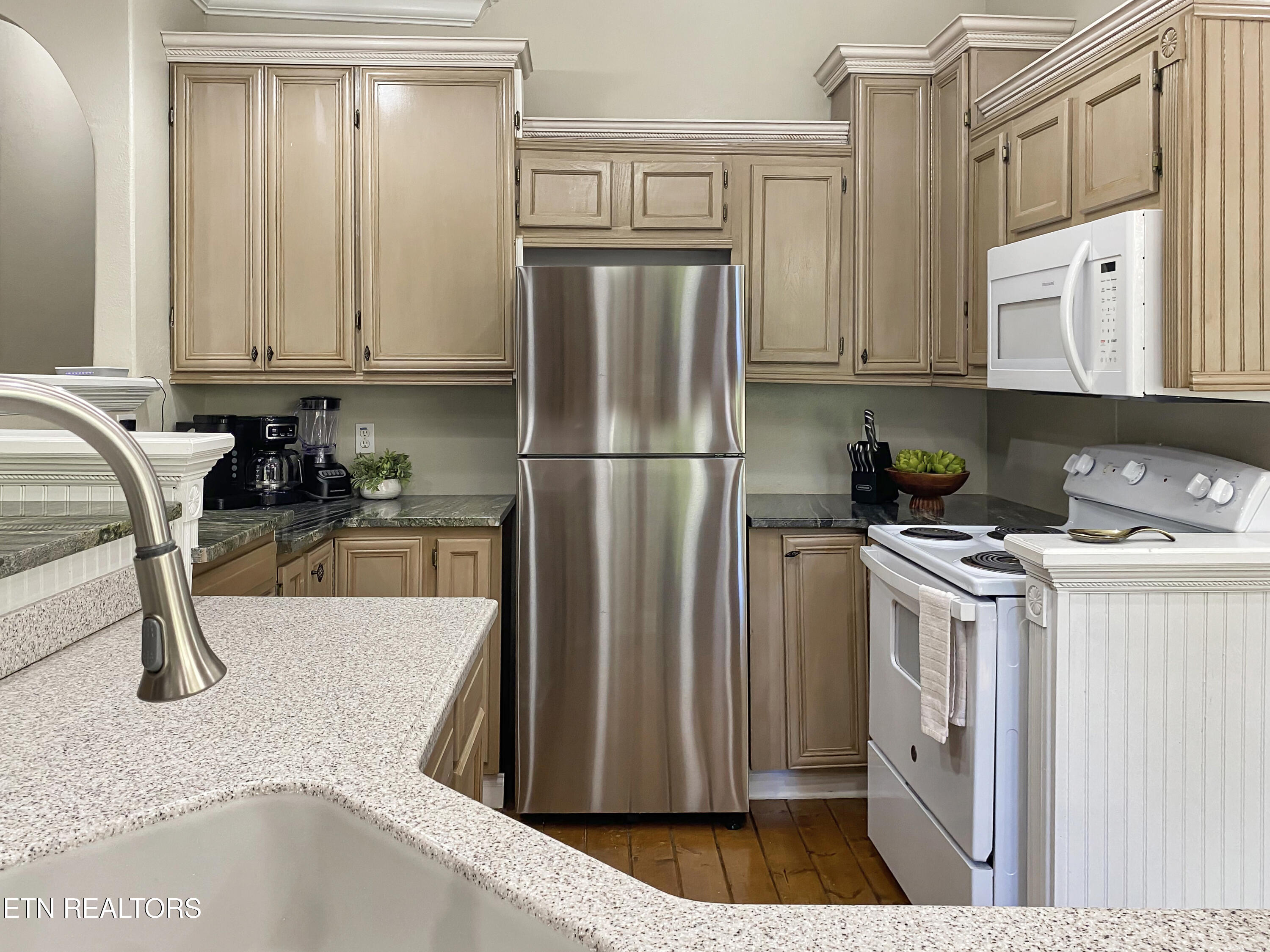 610 Cape Norris Road New Tazewell TN 37825