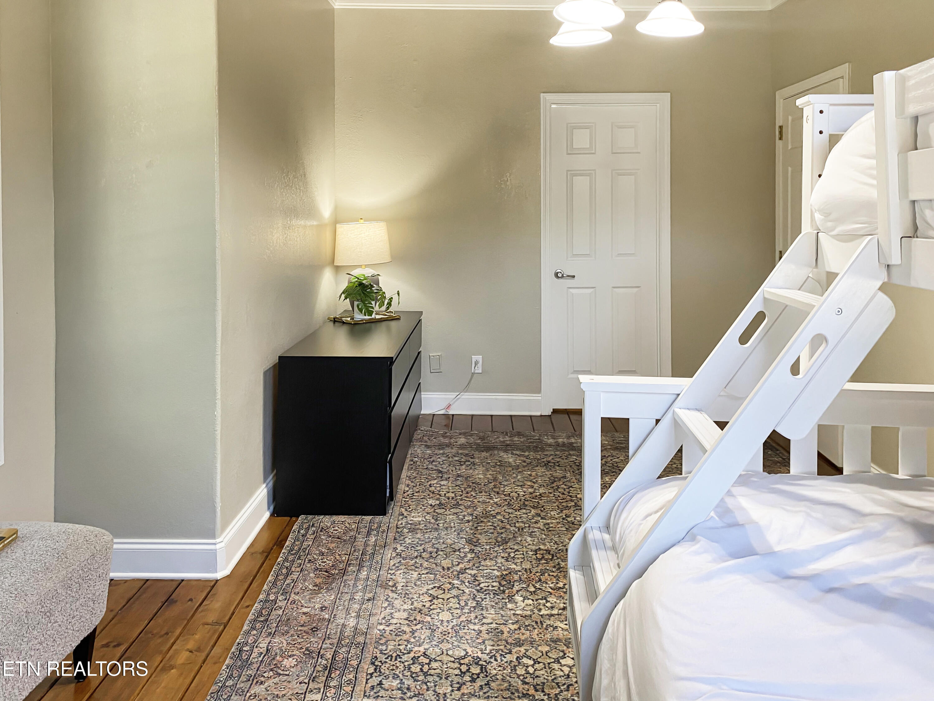 610 Cape Norris Road New Tazewell TN 37825