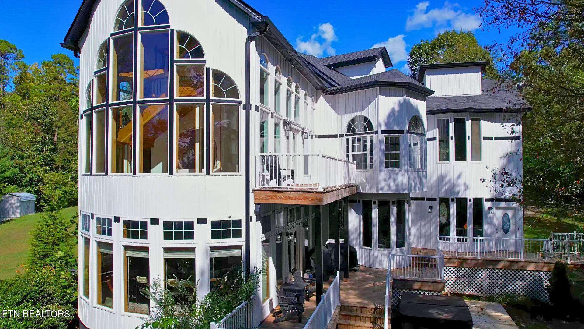 610 Cape Norris Road New Tazewell TN 37825