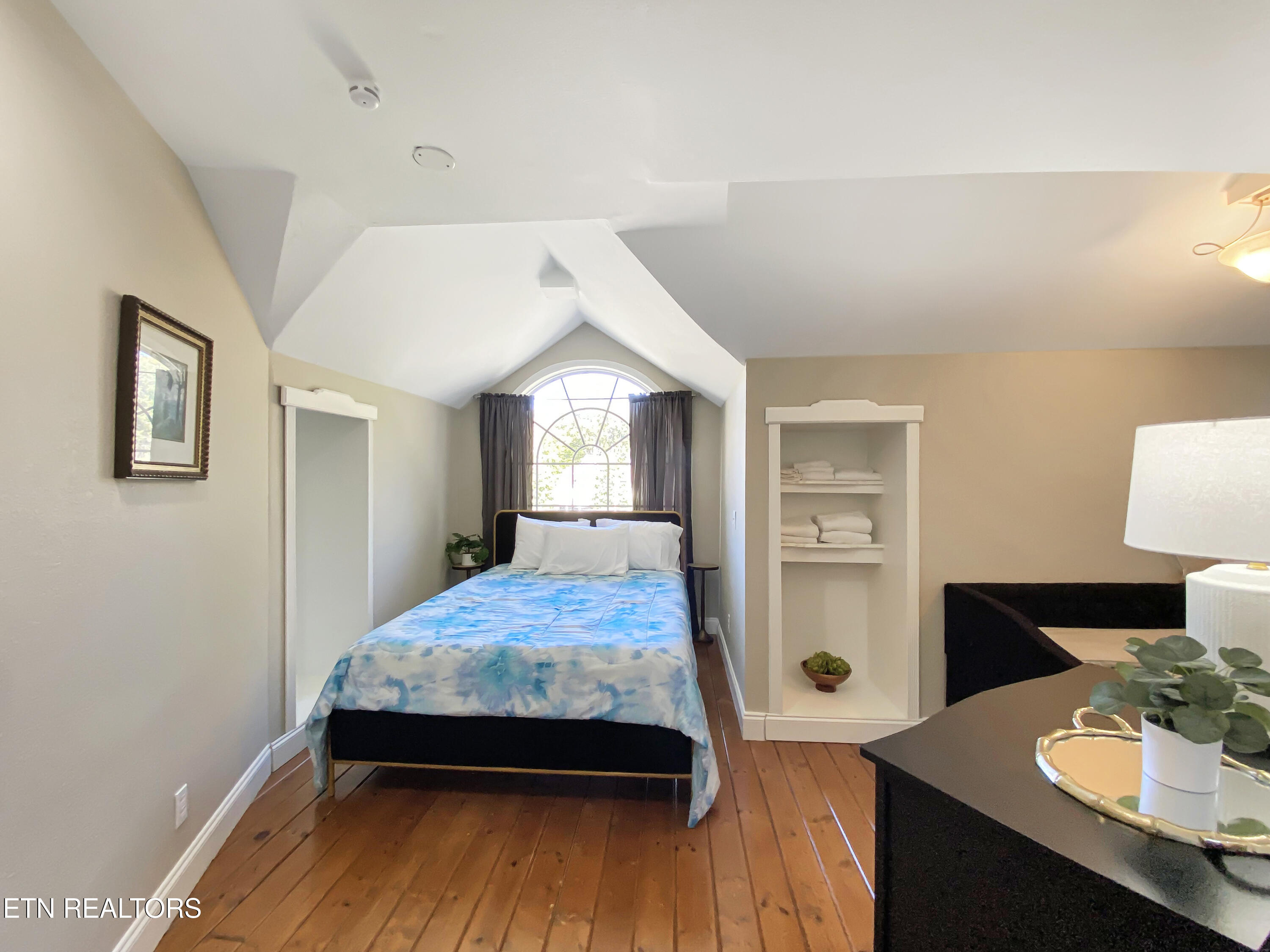 610 Cape Norris Road New Tazewell TN 37825