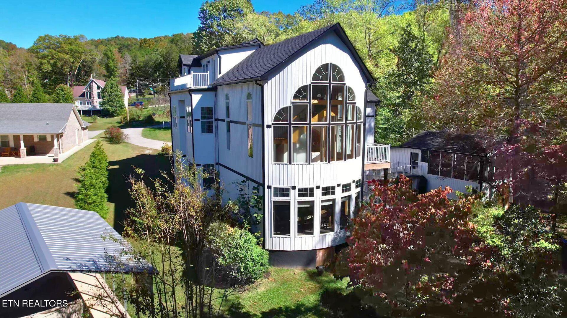 610 Cape Norris Road New Tazewell TN 37825