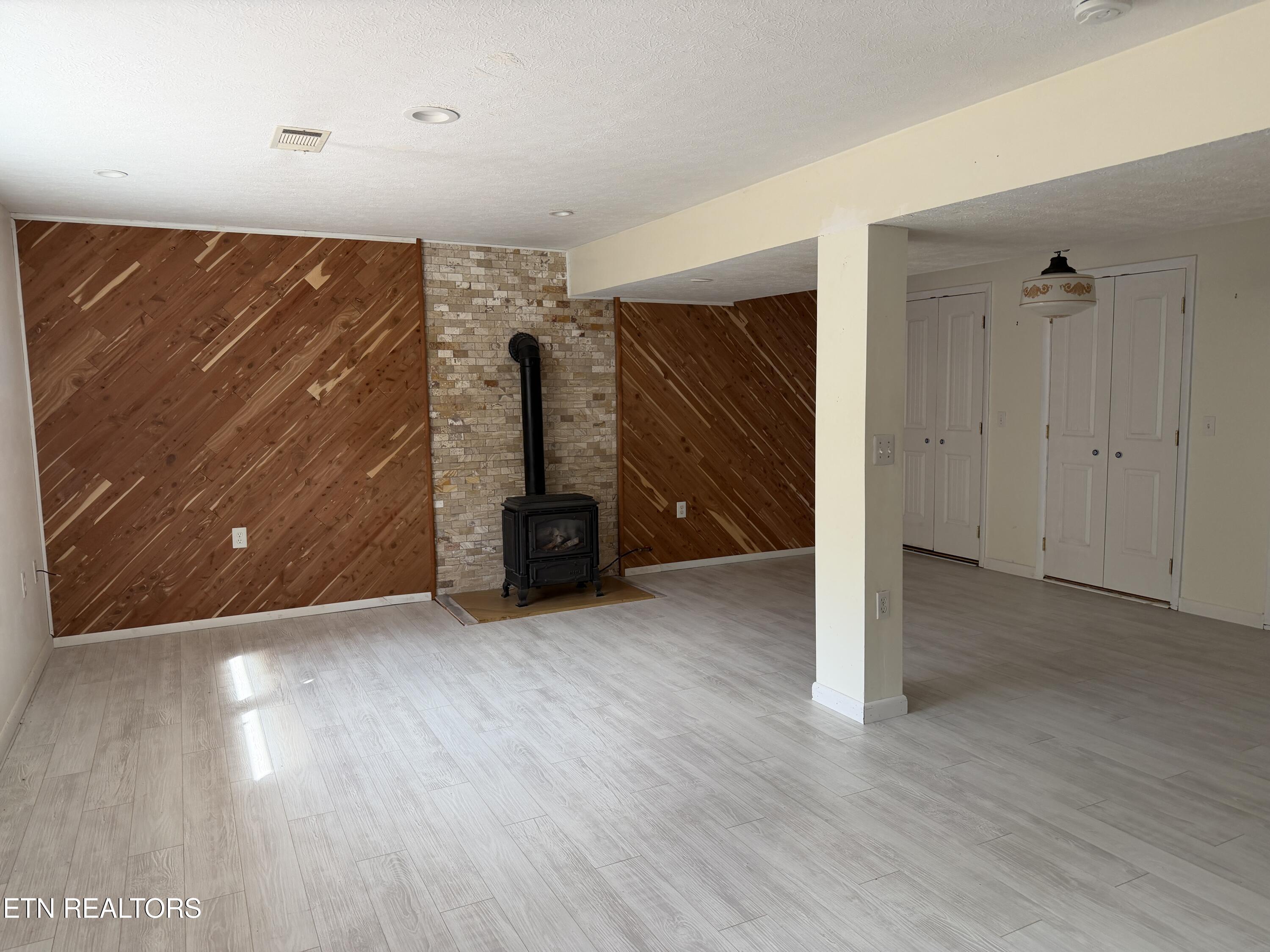 169 Ivy Brook Lane Crossville TN 38558