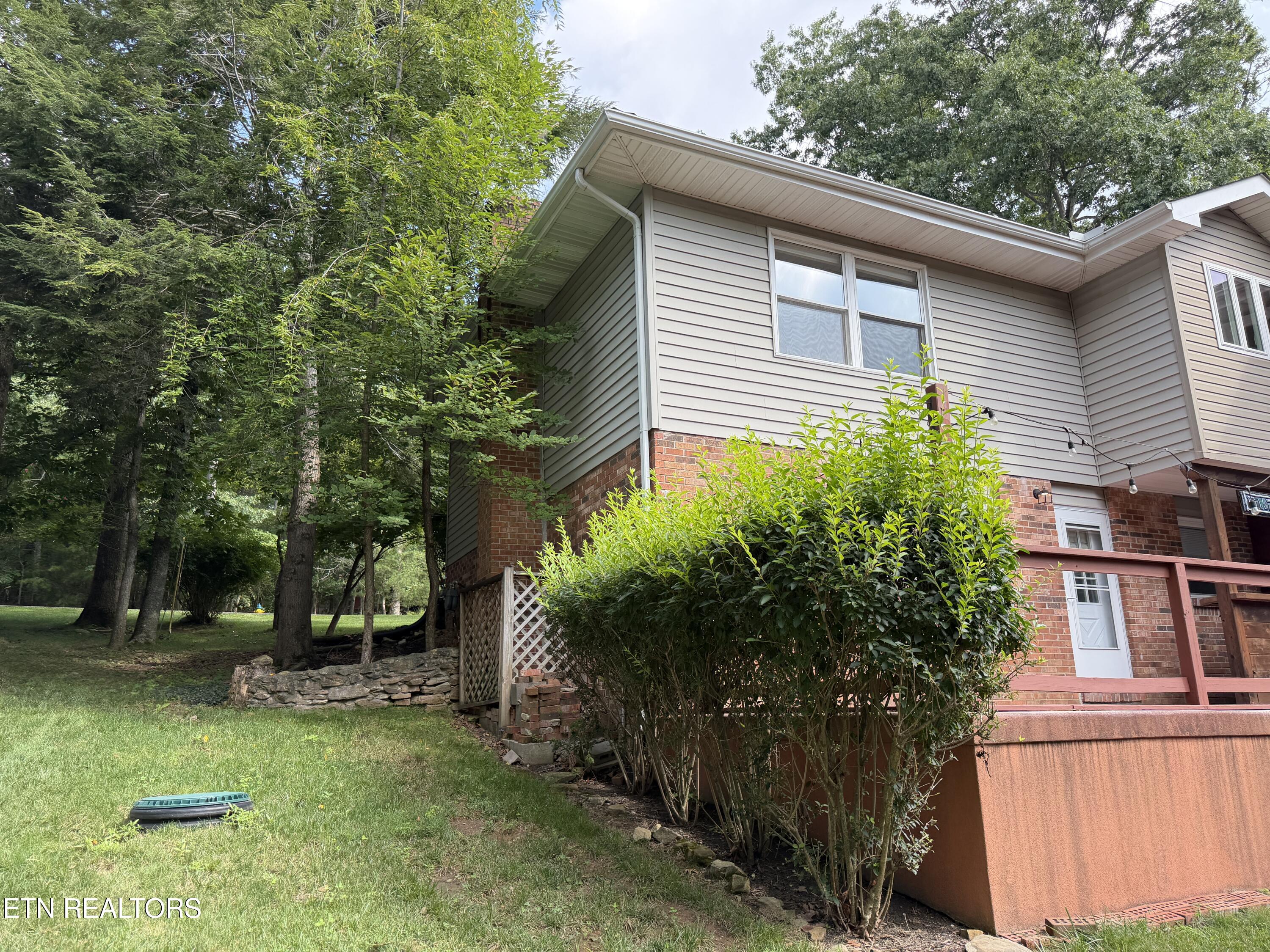 169 Ivy Brook Lane Crossville TN 38558