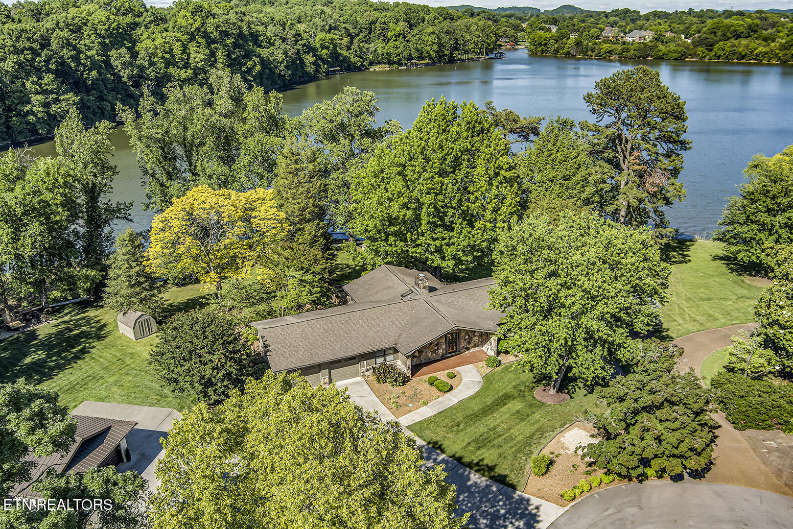 3701 River Trace Lane Knoxville TN 37920