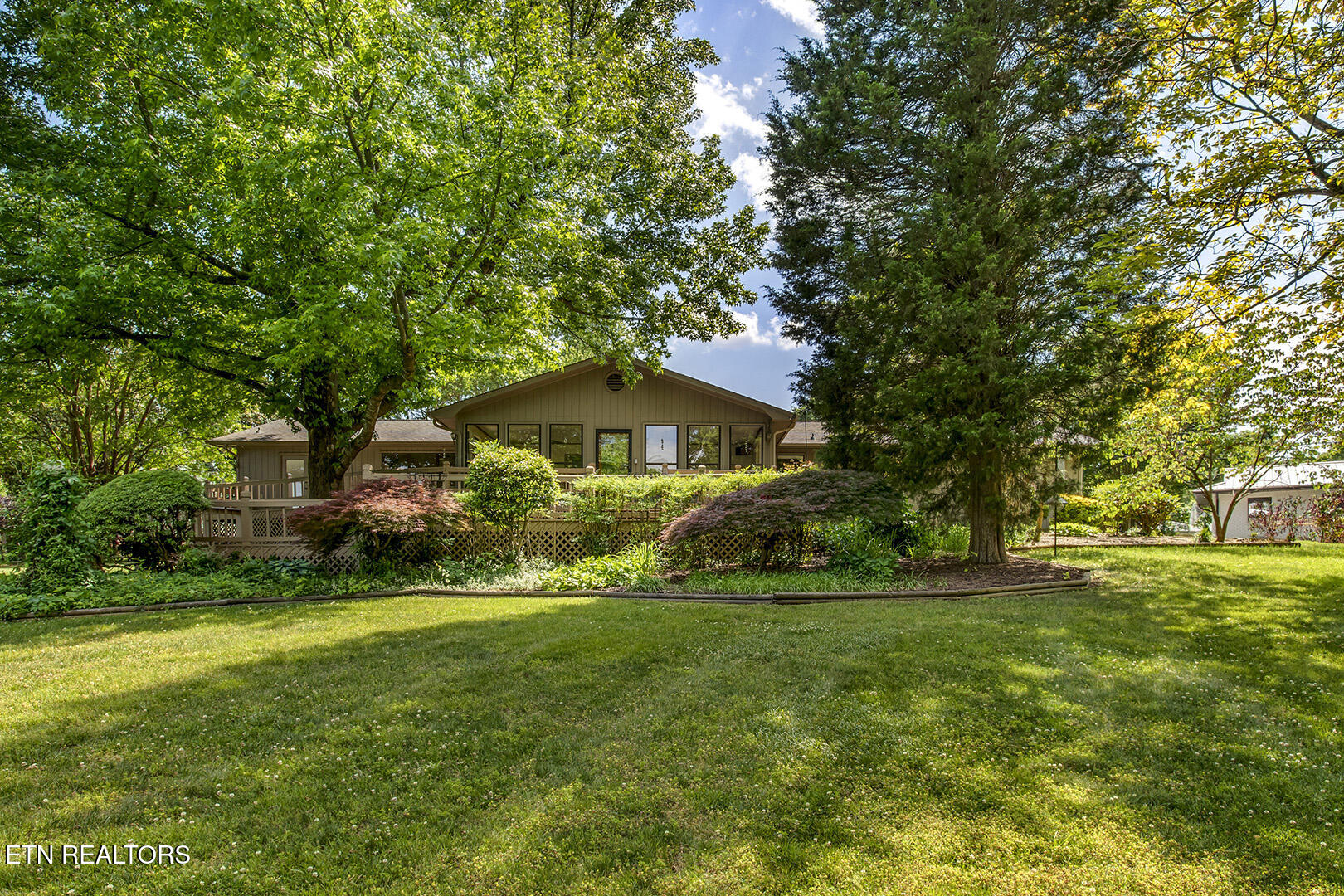 3701 River Trace Lane Knoxville TN 37920